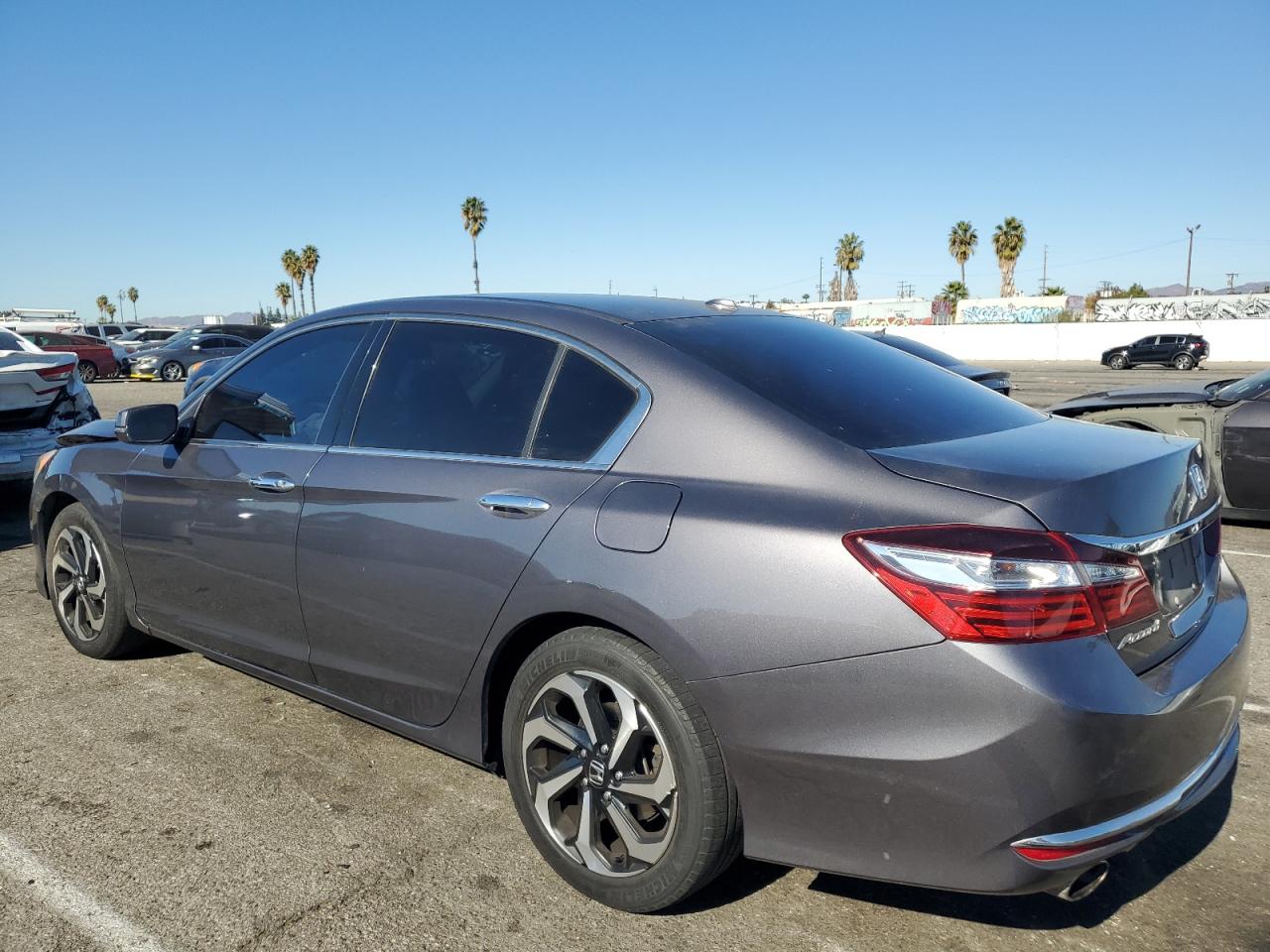 2017 Honda Accord Exl VIN: 1HGCR3F86HA033934 Lot: 81841904