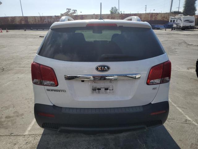  KIA SORENTO 2013 Белы