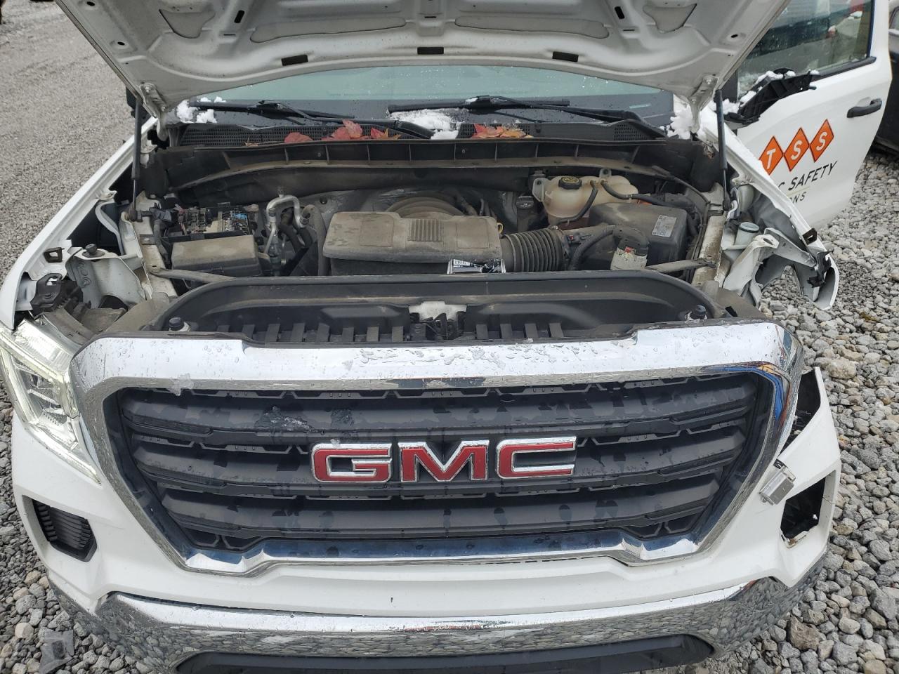 2021 GMC Sierra - Image 11