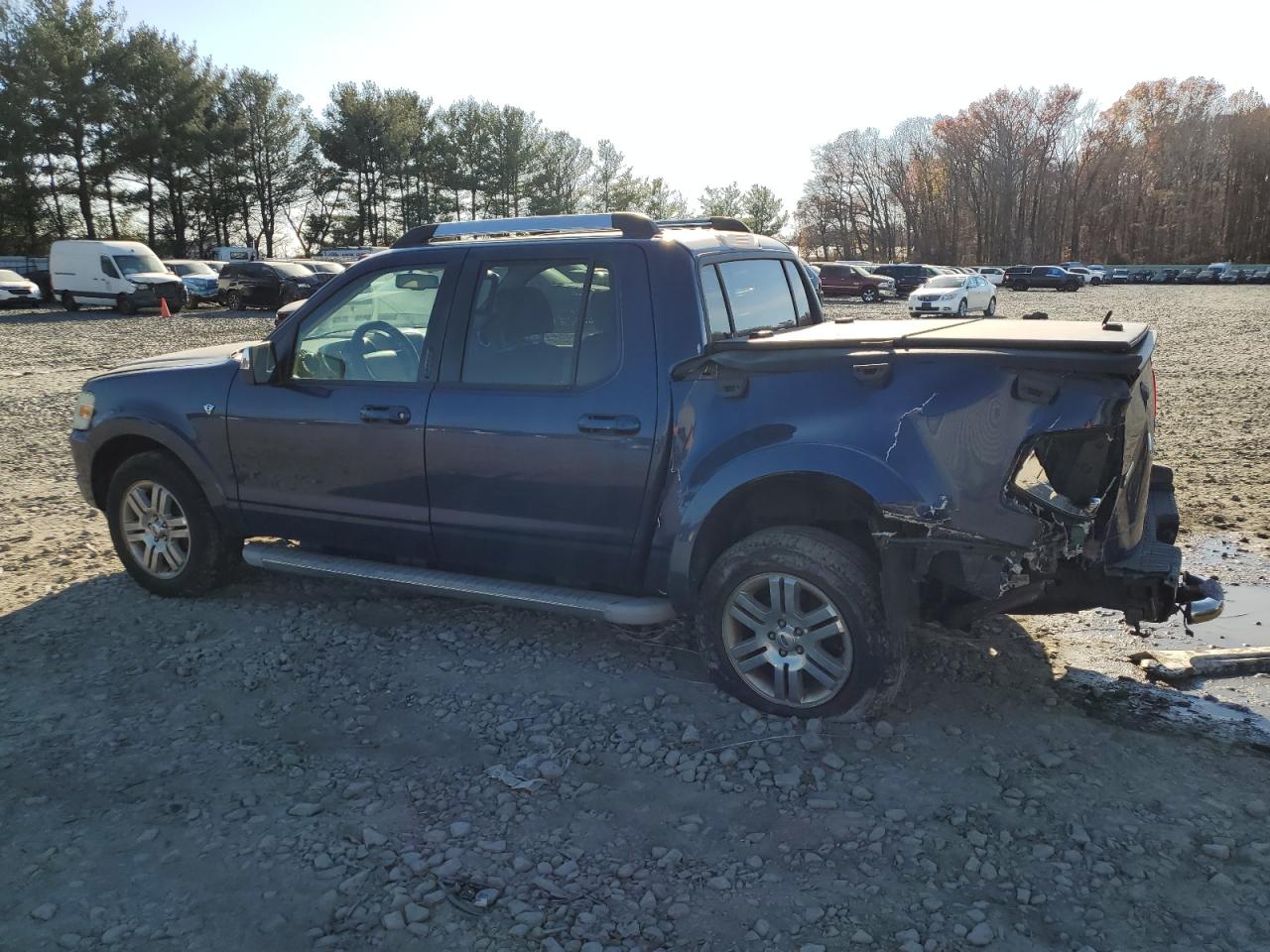 2007 Ford Explorer - Image 2
