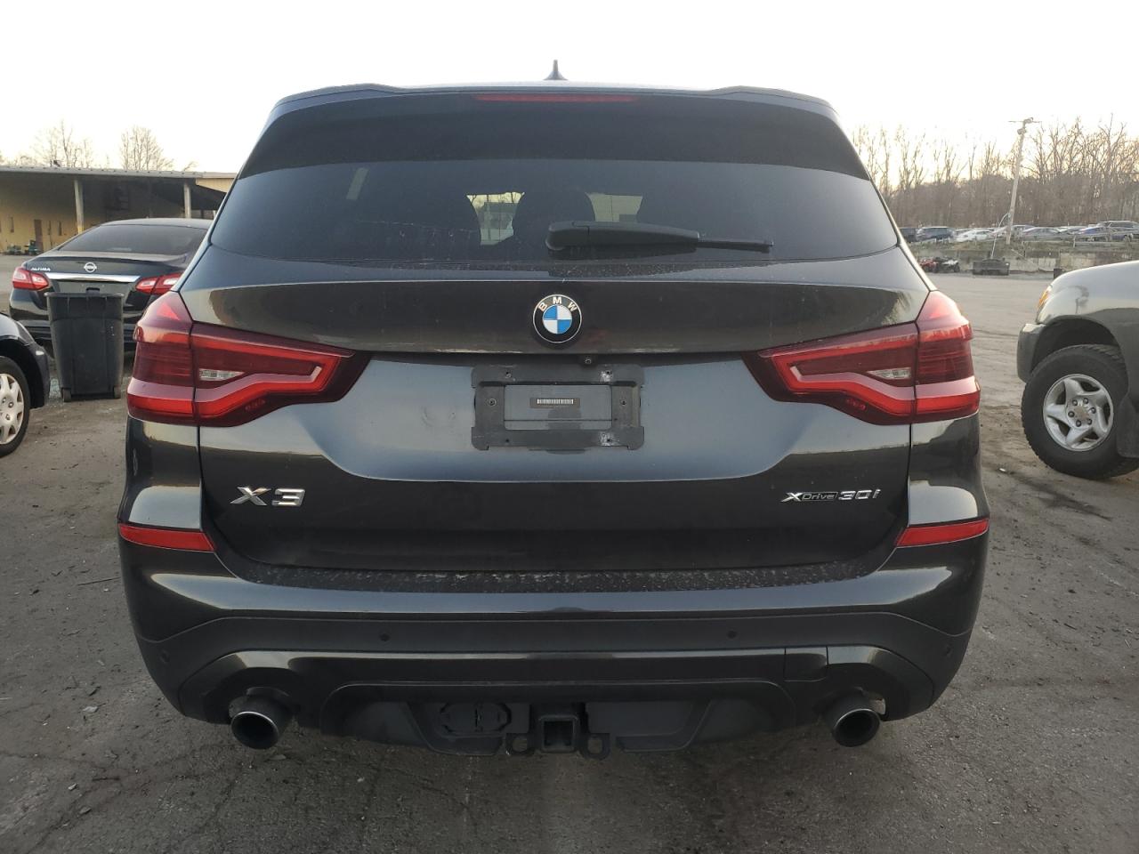 VIN 5UXTR9C5XKLR10477 2019 BMW X3 no.6