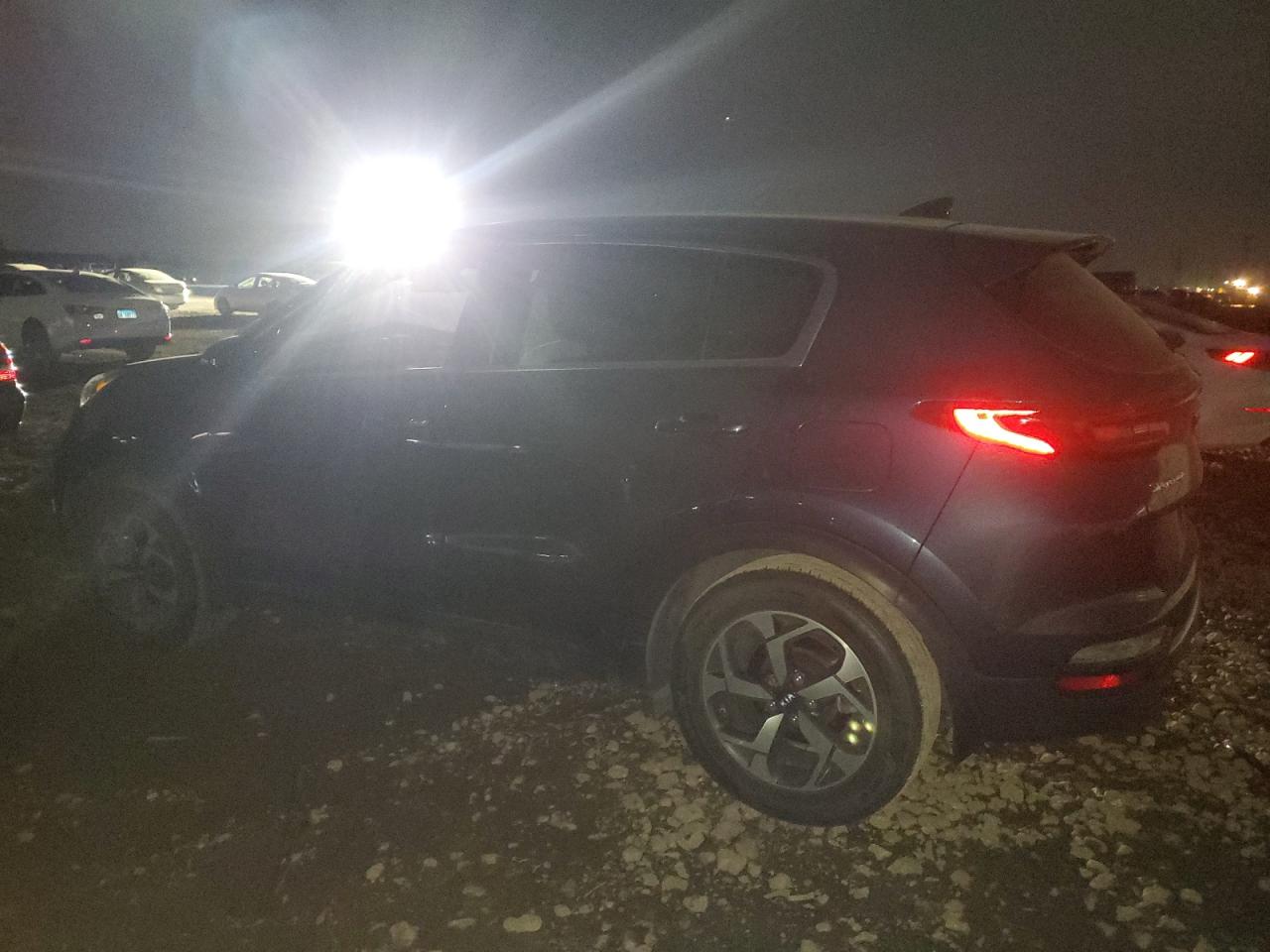 2021 Kia Sportage - Image 2