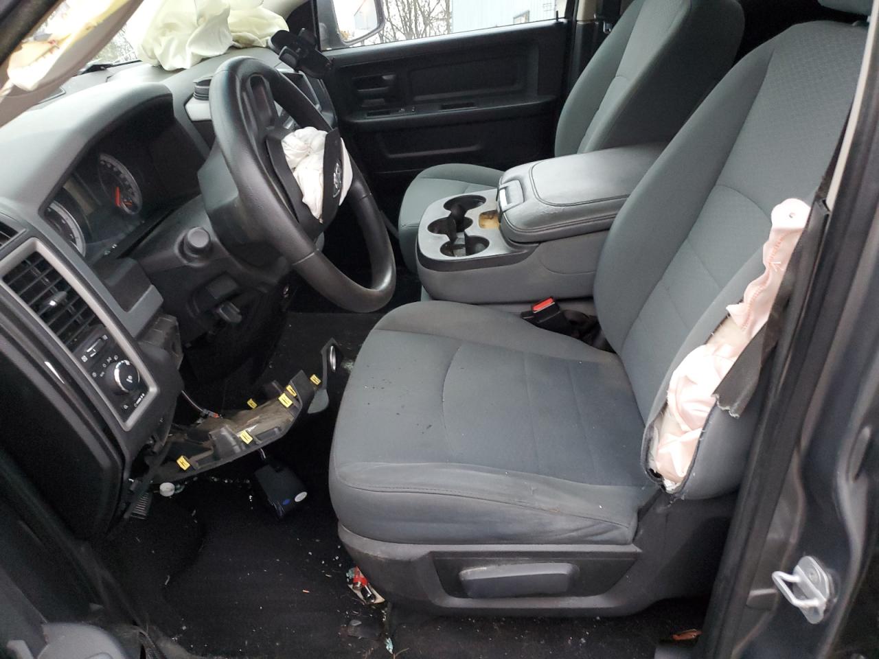 2013 RAM 1500 - Image 7