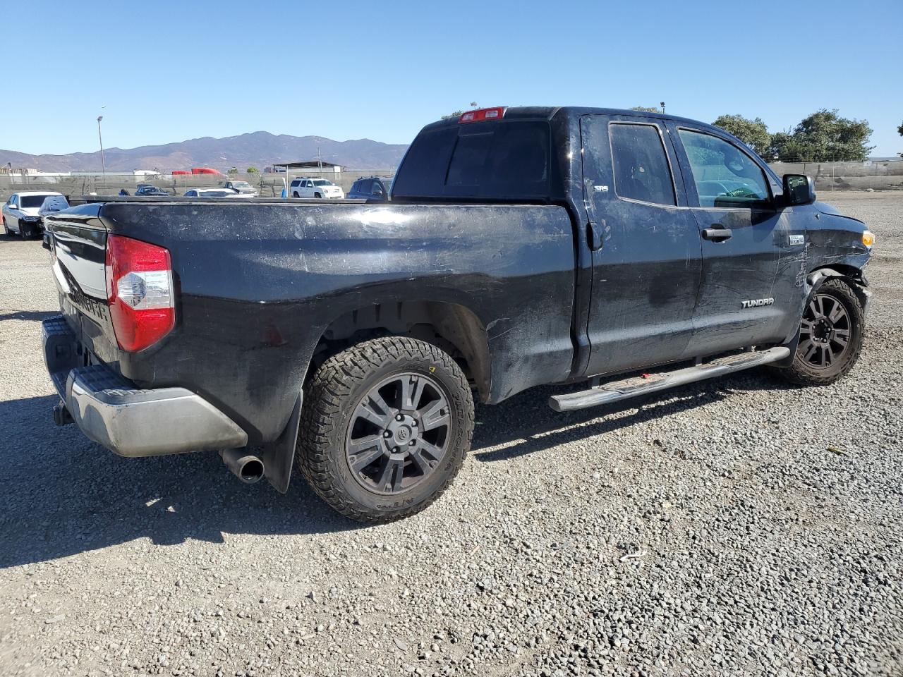 2014 Toyota Tundra - Image 3
