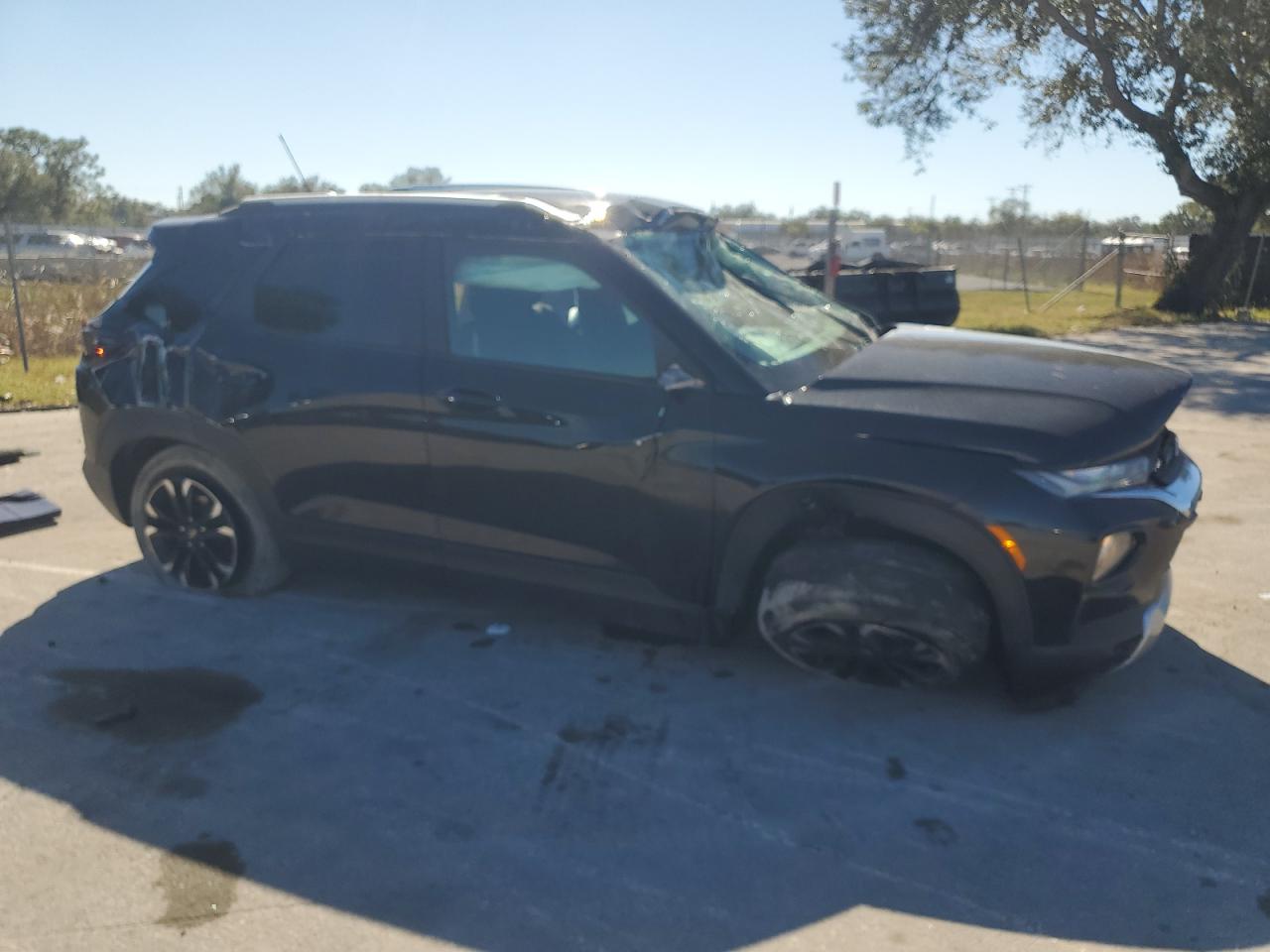 2023 Chevrolet TrailBlazer - Image 4