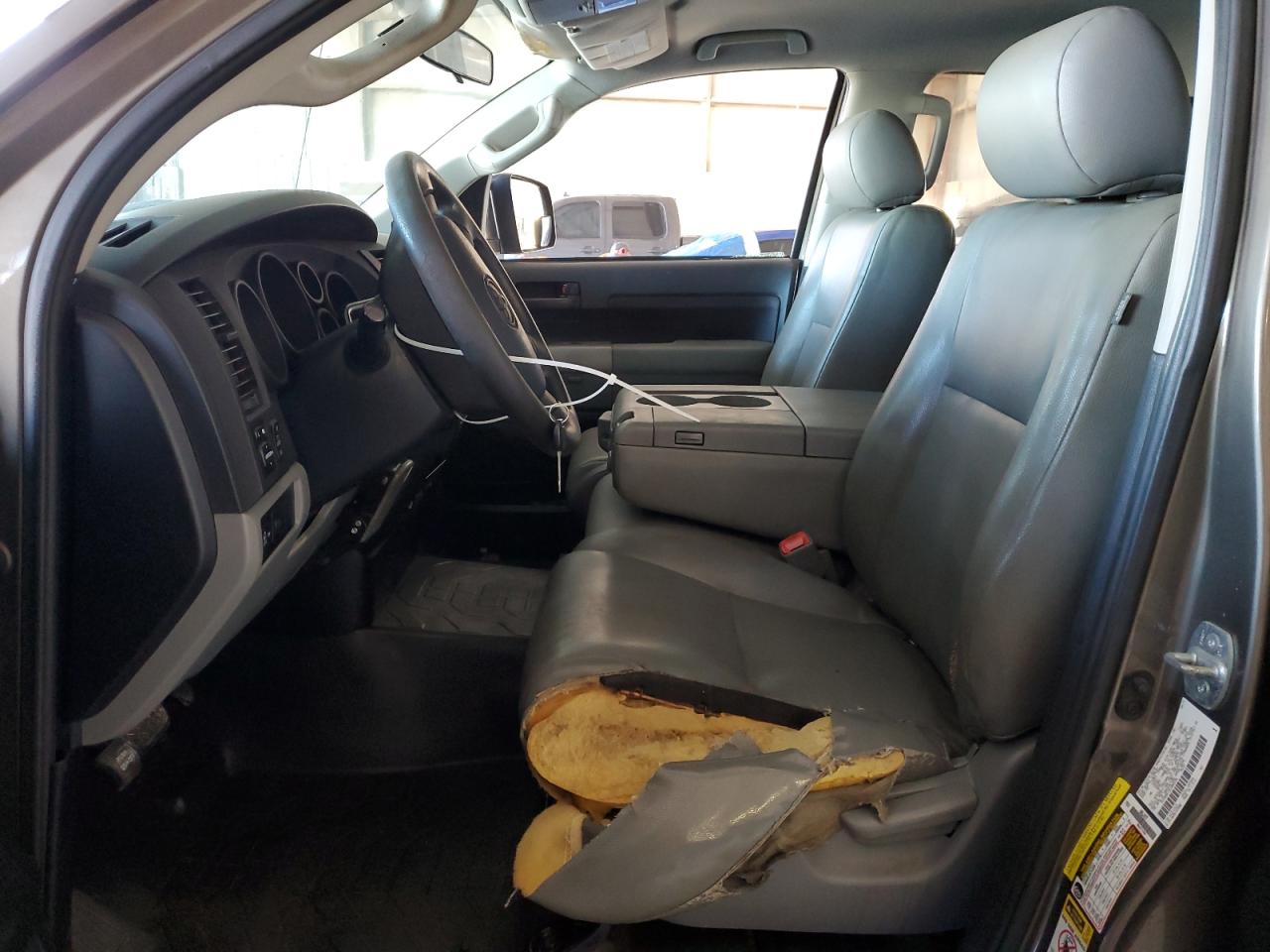 2012 Toyota Tundra - Image 7
