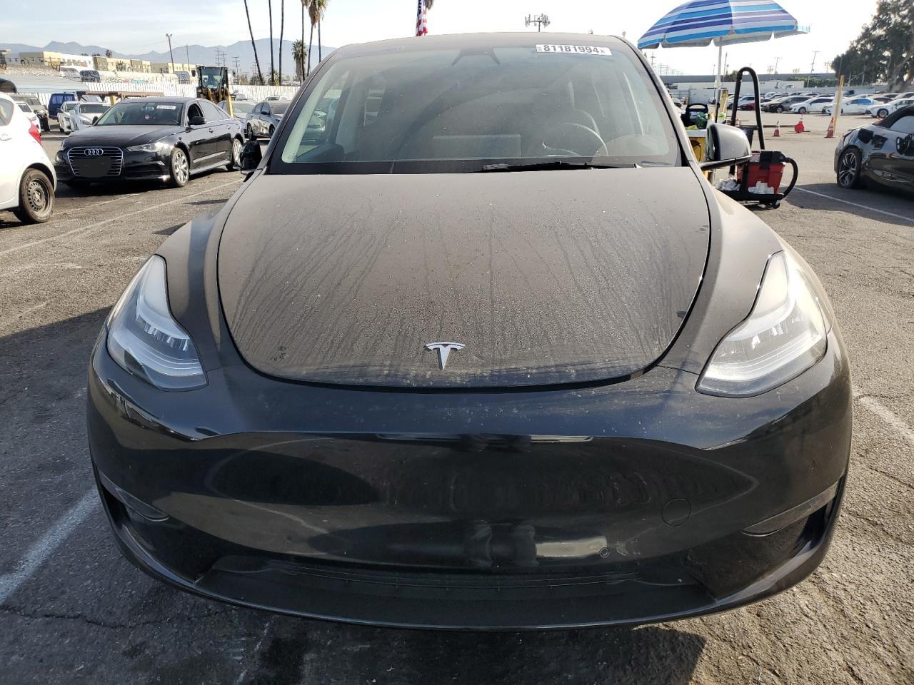 VIN 7SAYGDEE6NF446949 2022 TESLA MODEL Y no.5