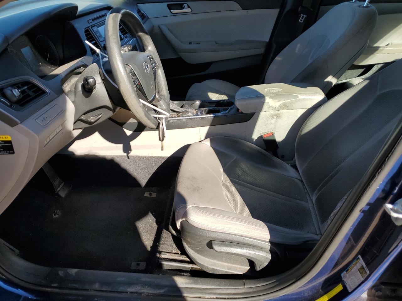 2016 Hyundai Sonata - Image 7