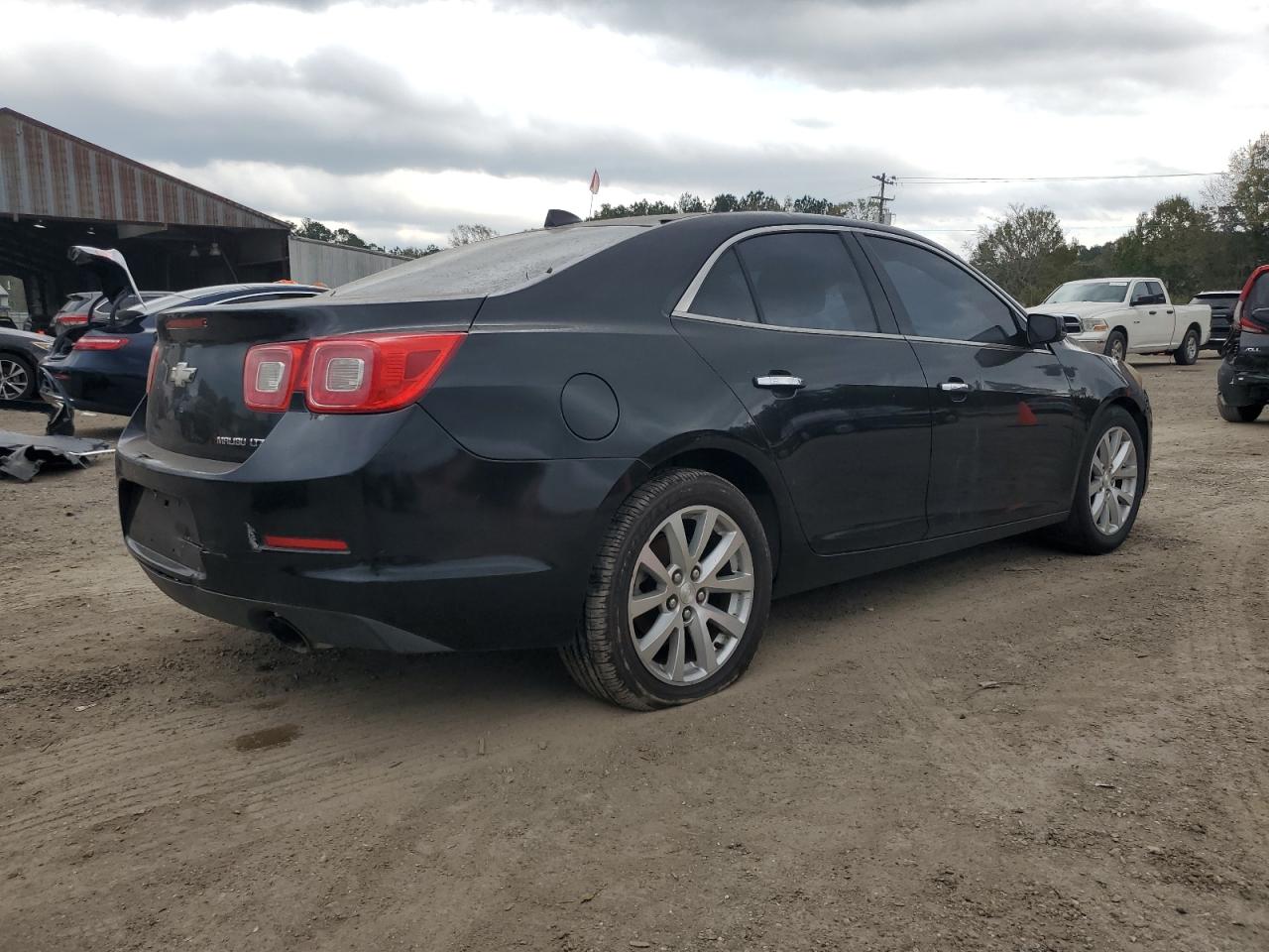 2013 Chevrolet Malibu - Image 3