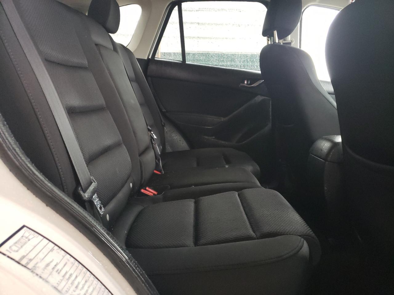 2016 Mazda CX-5 - Image 11
