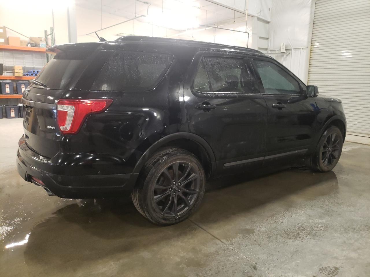 2018 Ford Explorer - Image 3