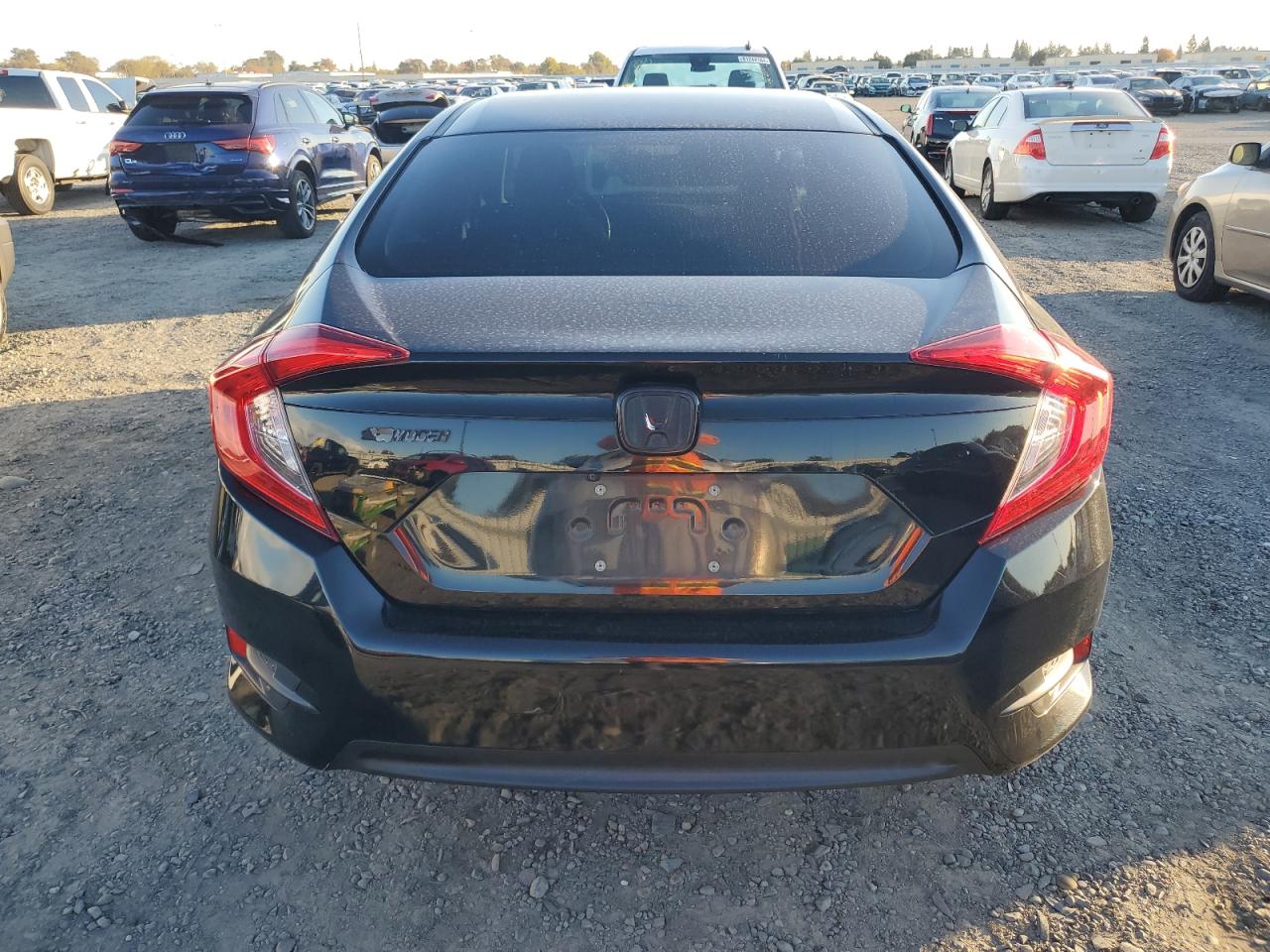 2018 Honda Civic Lx VIN: 2HGFC2F53JH593593 Lot: 80991264