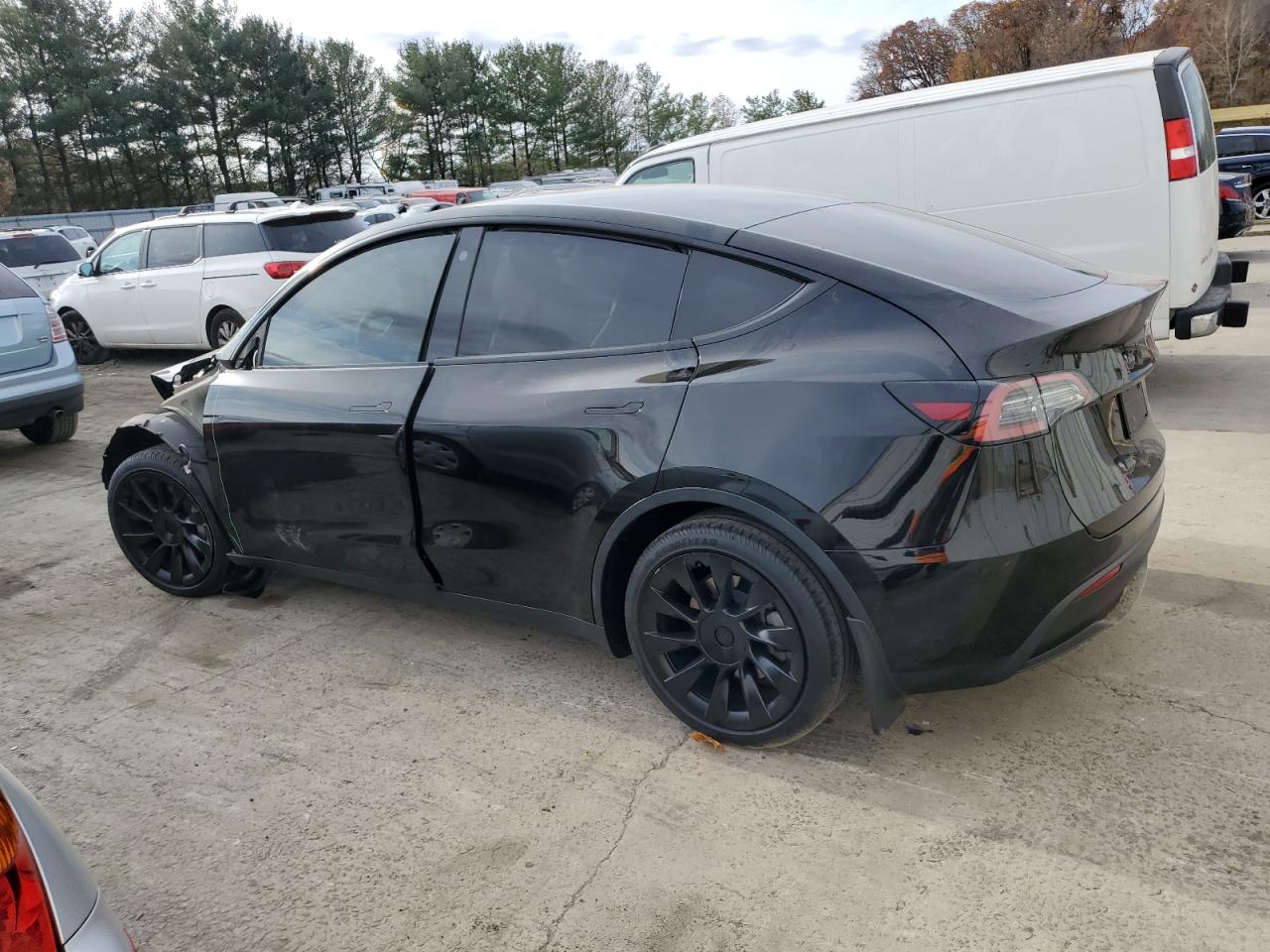 VIN 5YJYGDEE2MF280246 2021 TESLA MODEL Y no.2