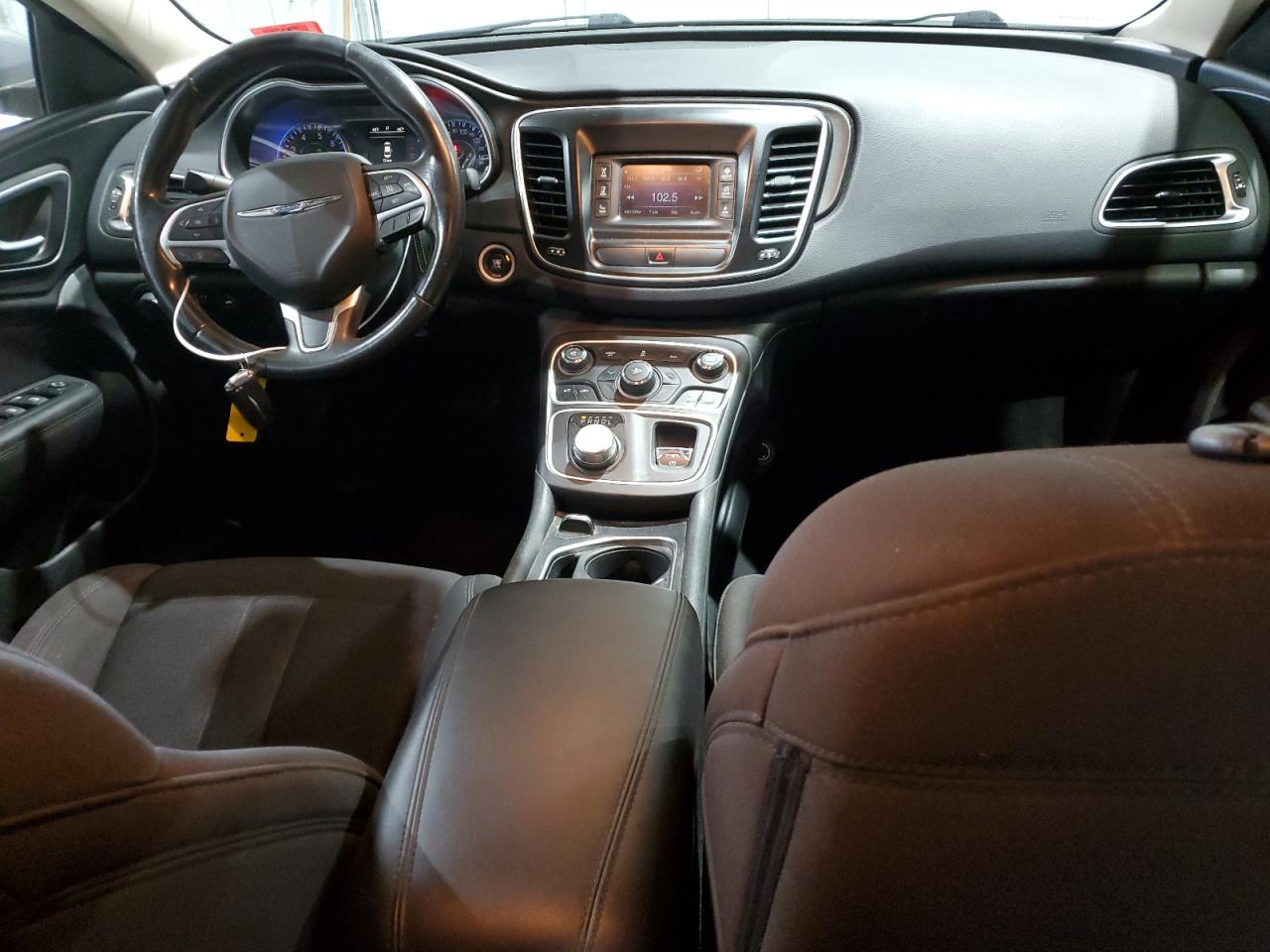 2015 Chrysler 200 - Image 8