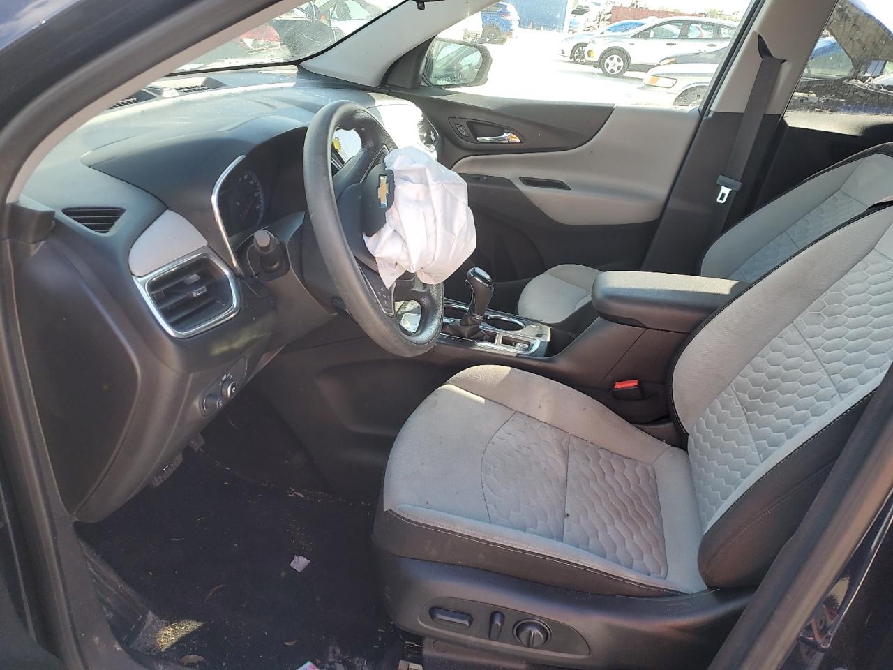 2020 Chevrolet Equinox - Image 7