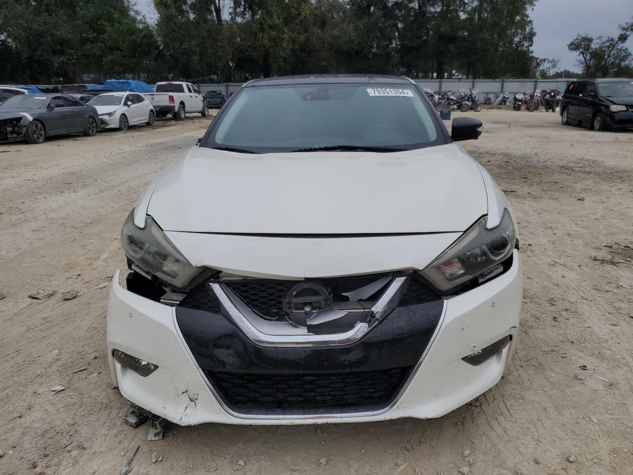 2016 Nissan Maxima - Image 5