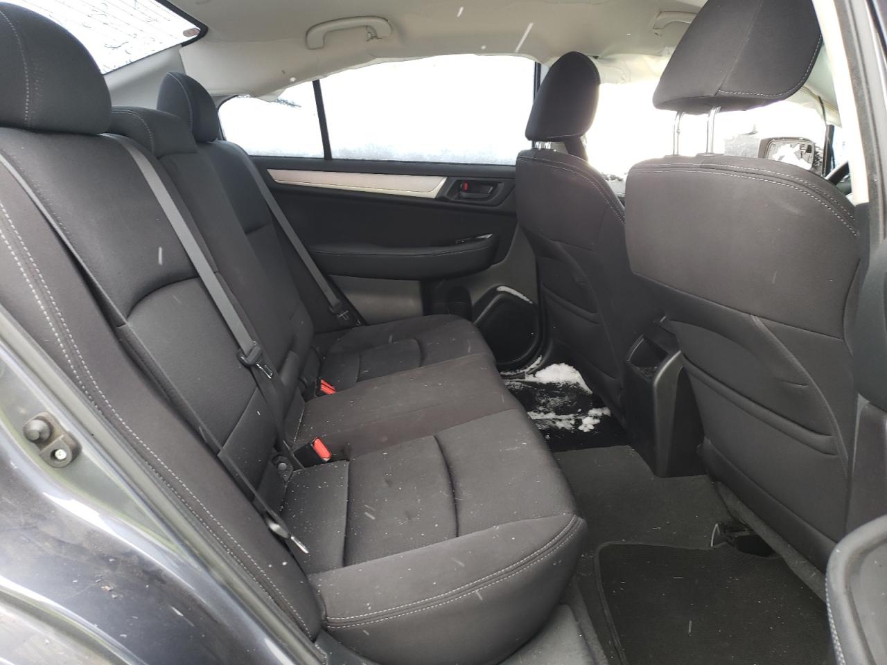 2015 Subaru Legacy - Image 10