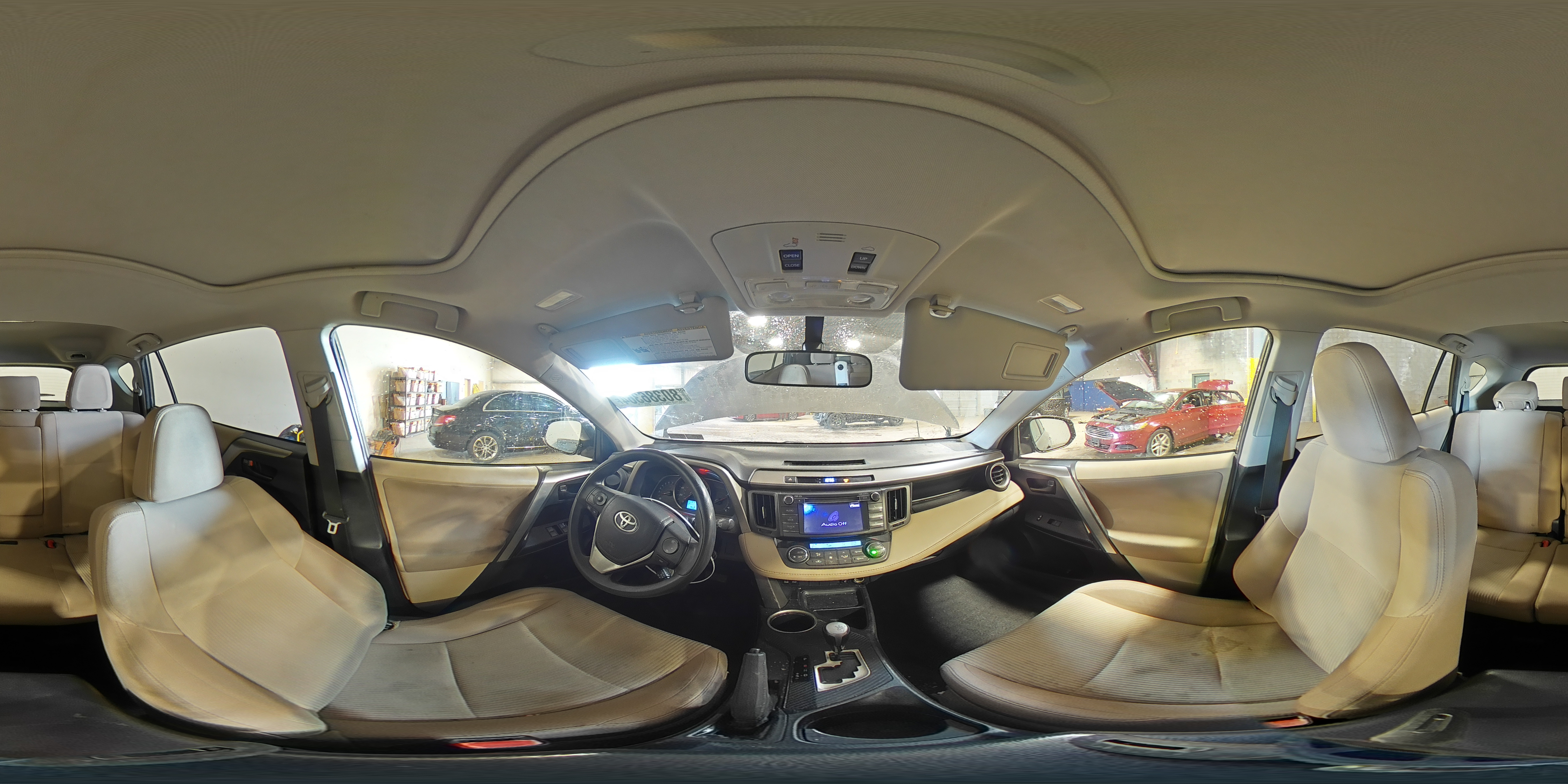 2013 Toyota RAV 4 - Image 16