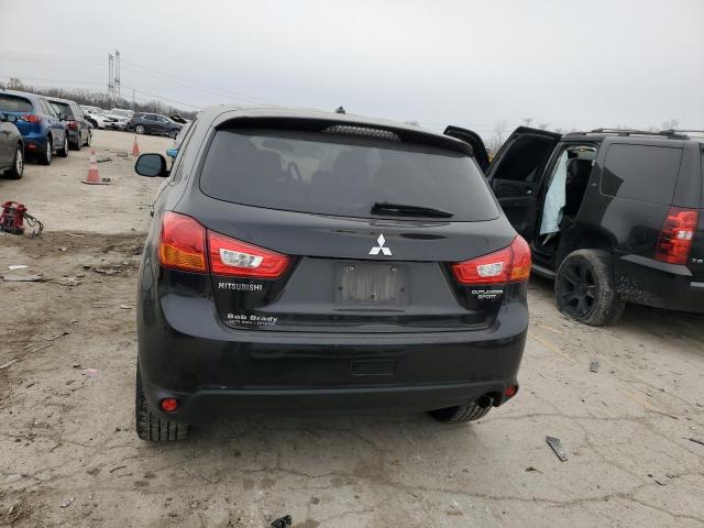  MITSUBISHI OUTLANDER 2015 Чорний