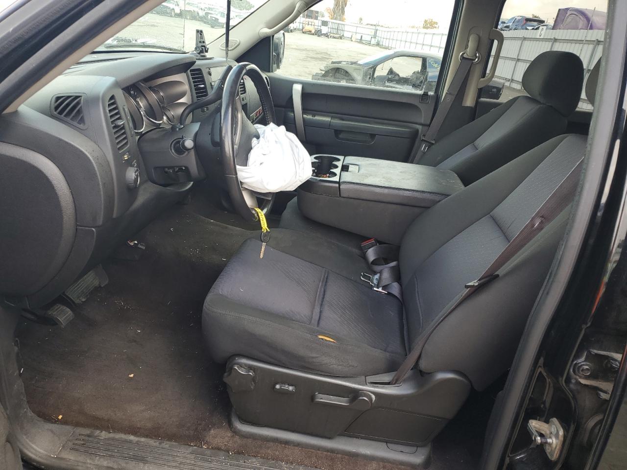 2011 Chevrolet Silverado - Image 7
