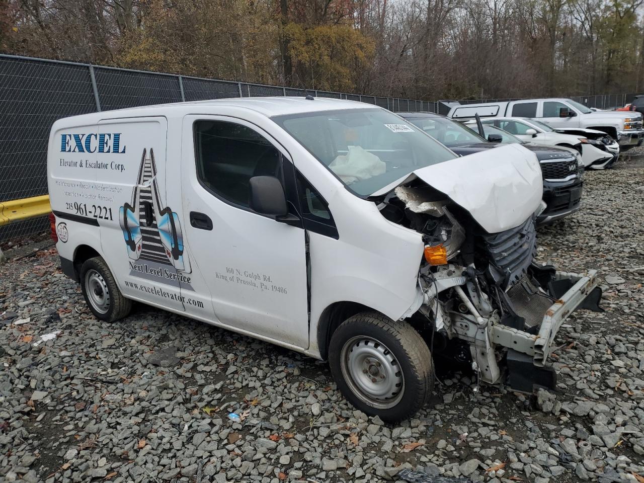 2017 Chevrolet Express - Image 4