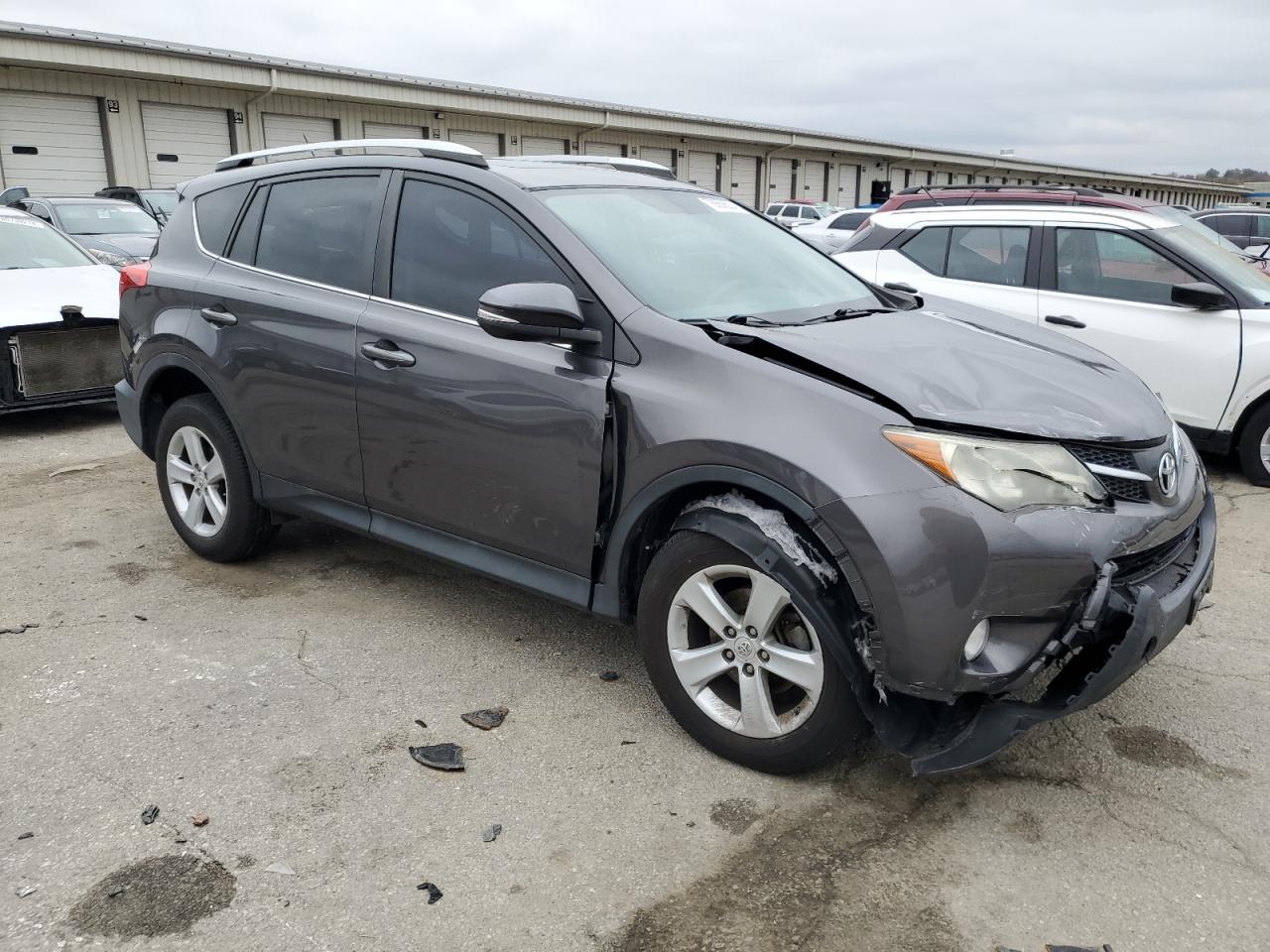 2014 Toyota RAV 4 - Image 4