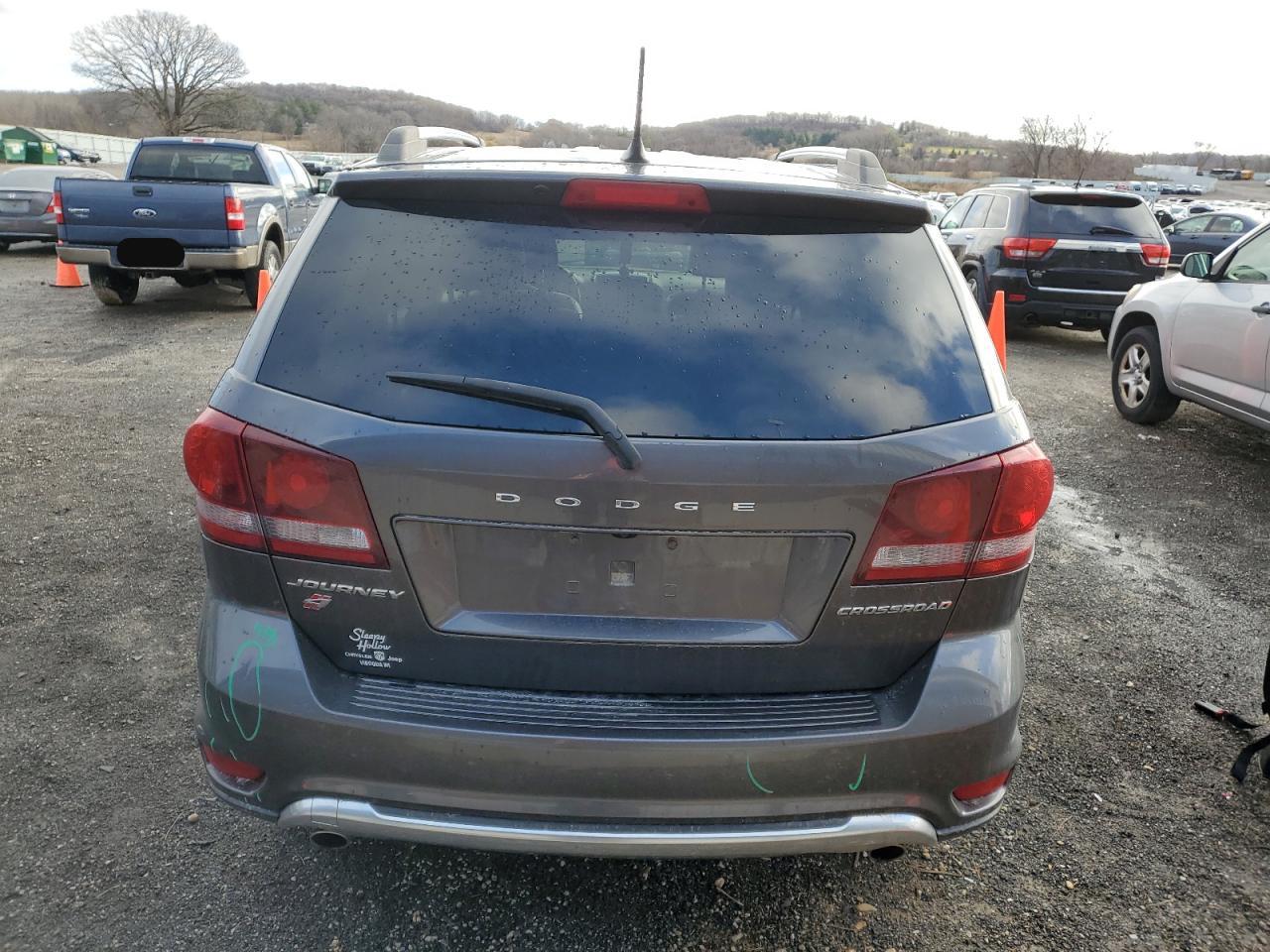 2018 Dodge Journey - Image 6