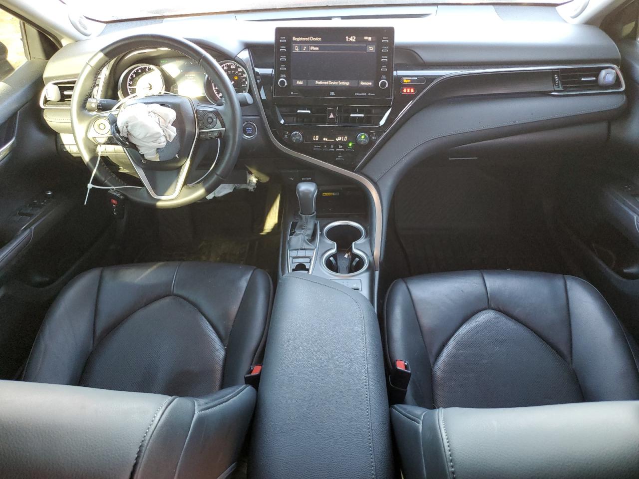 2022 Toyota Camry - Image 8