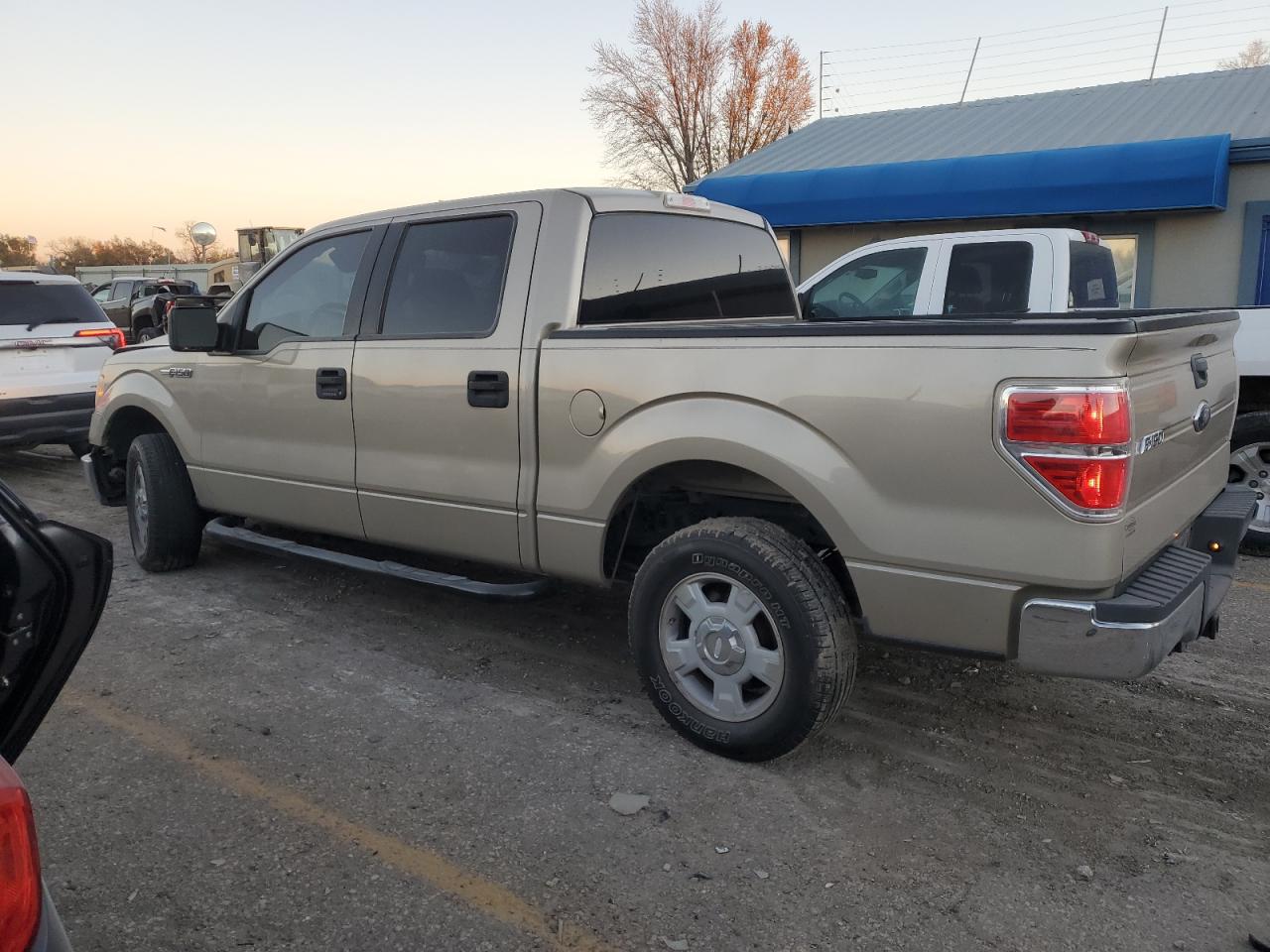 2010 Ford F-150 - Image 2