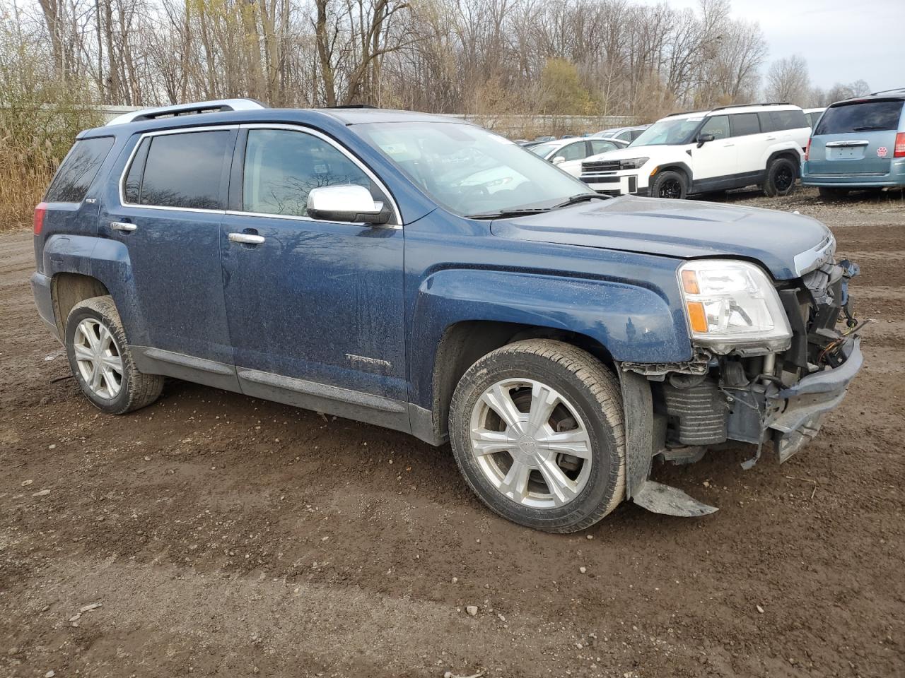 2016 GMC Terrain - Image 4