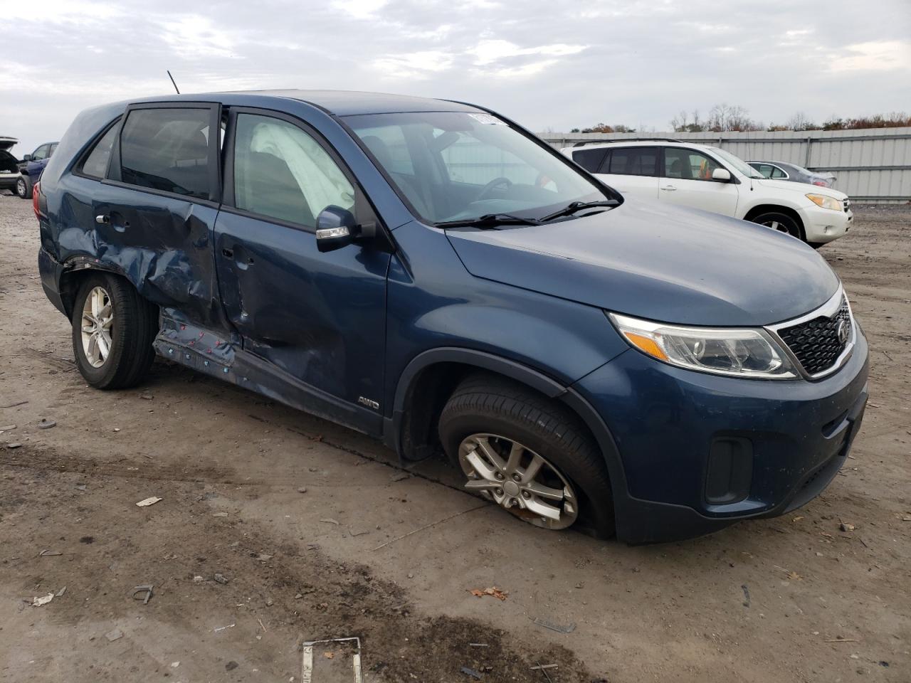 2015 Kia Sorento - Image 4