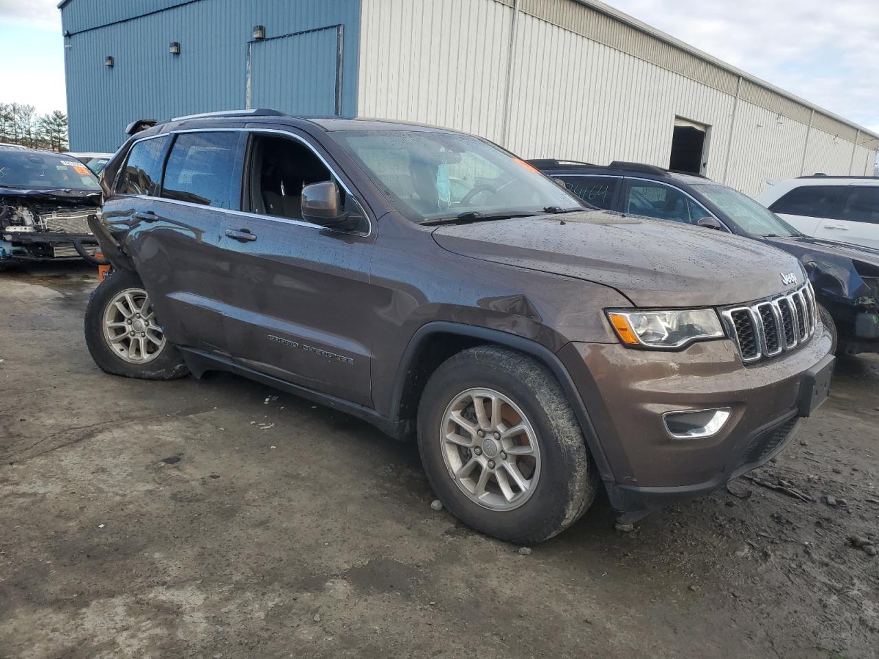 2019 Jeep Grand Cherokee - Image 4