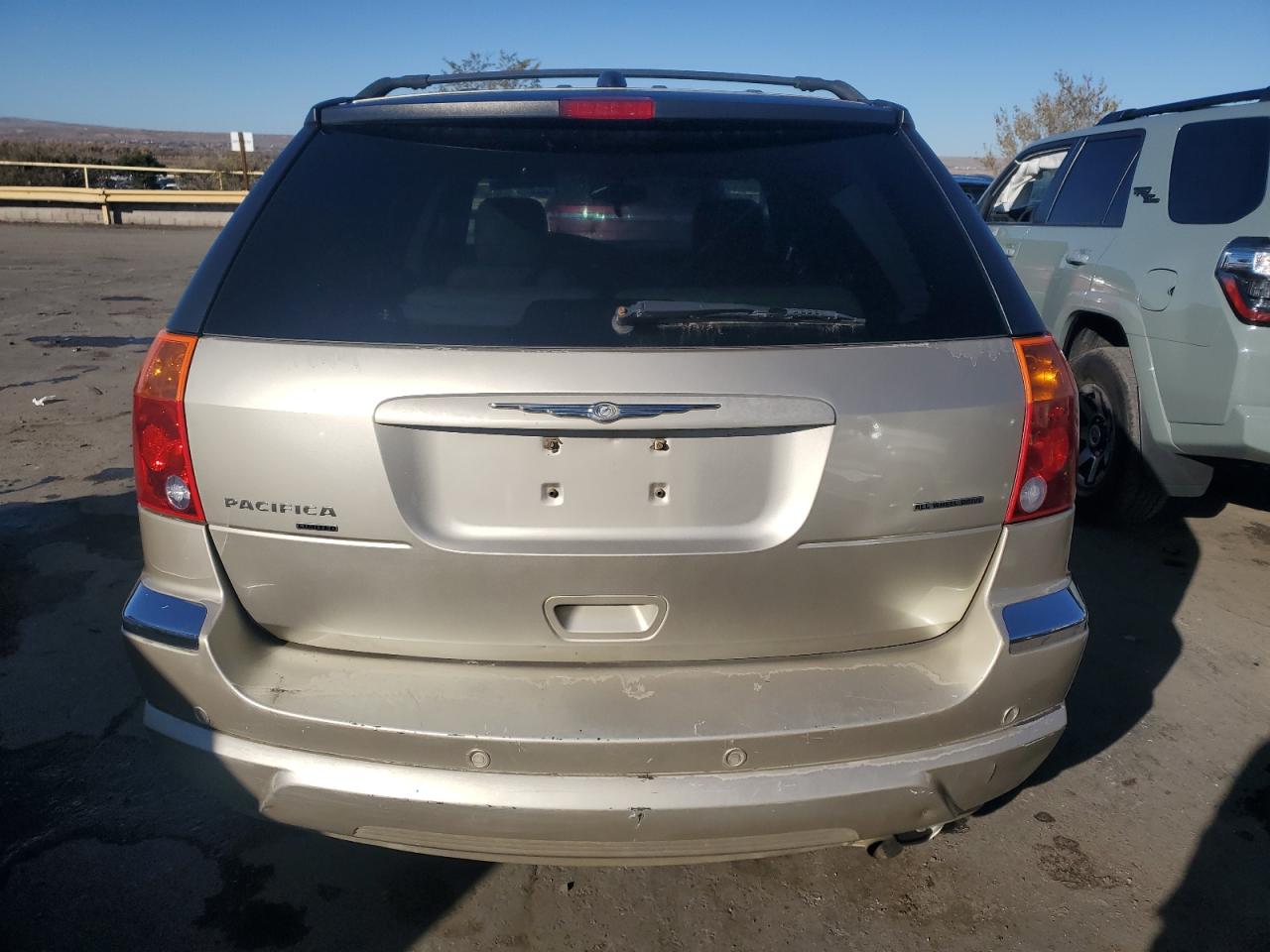 2005 Chrysler Pacifica Limited VIN: 2C8GF78455R265201 Lot: 80776974