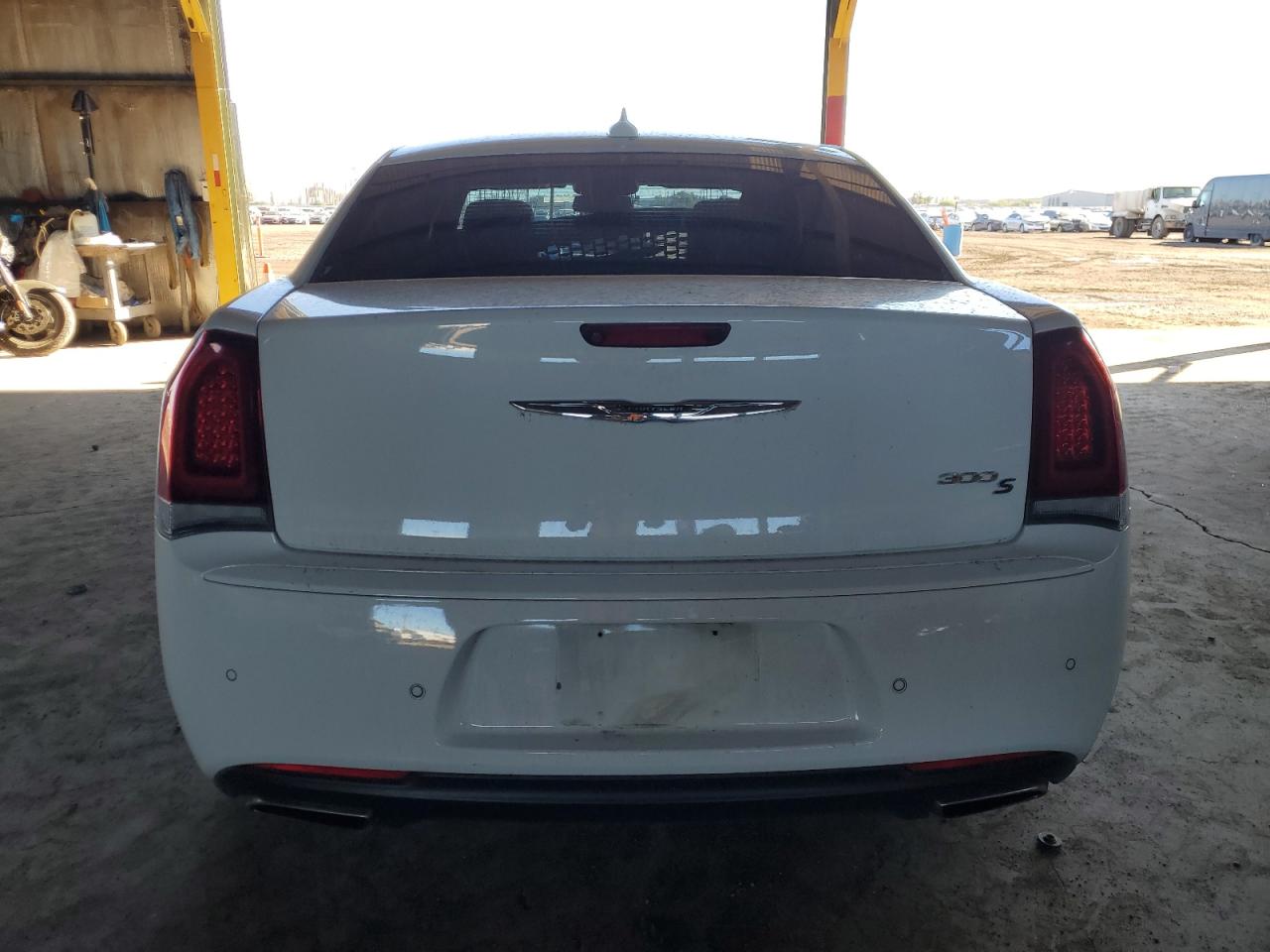 2019 Chrysler 300 S VIN: 2C3CCABG1KH727302 Lot: 79918484