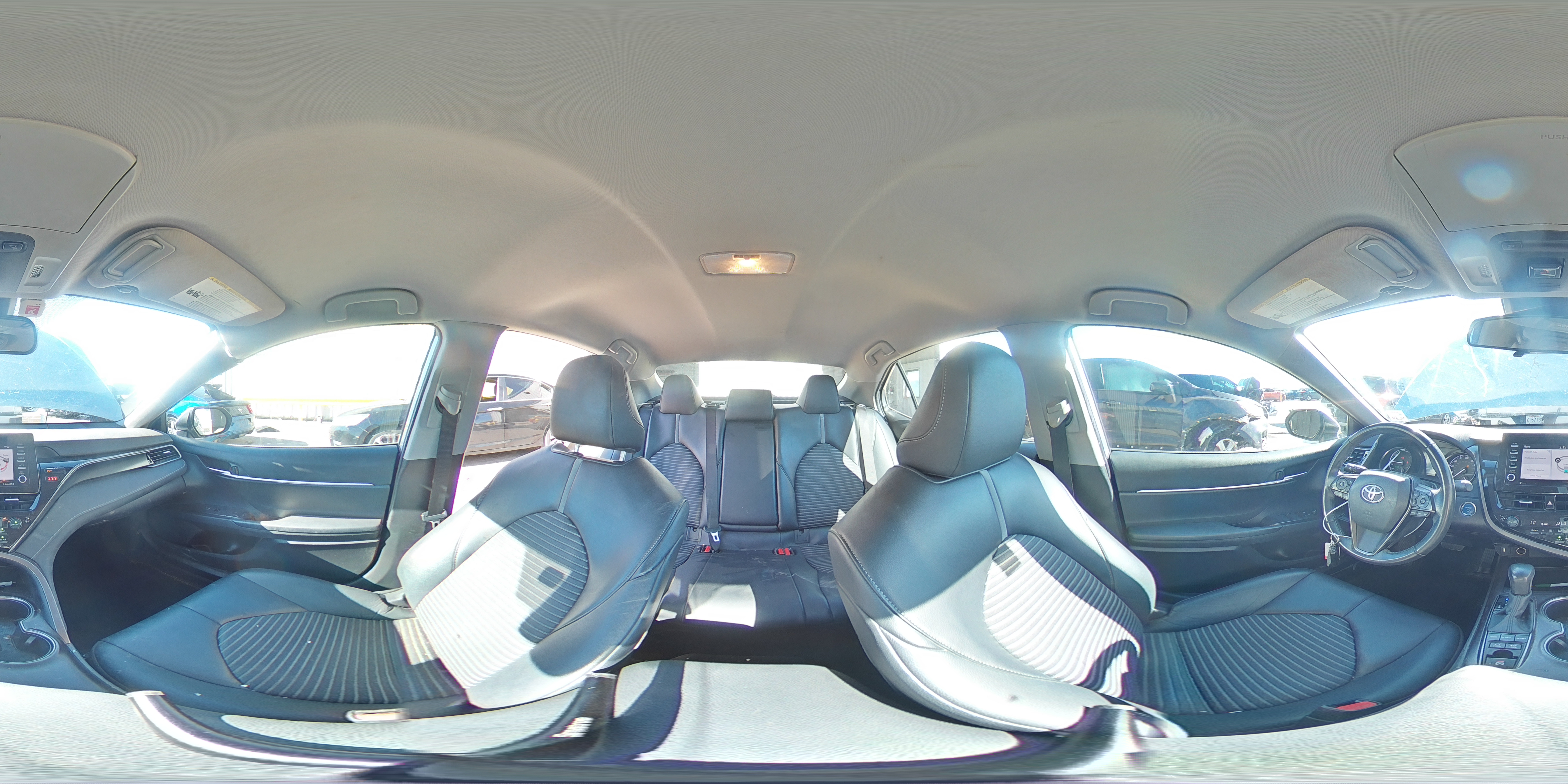 2022 Toyota Camry - Image 15
