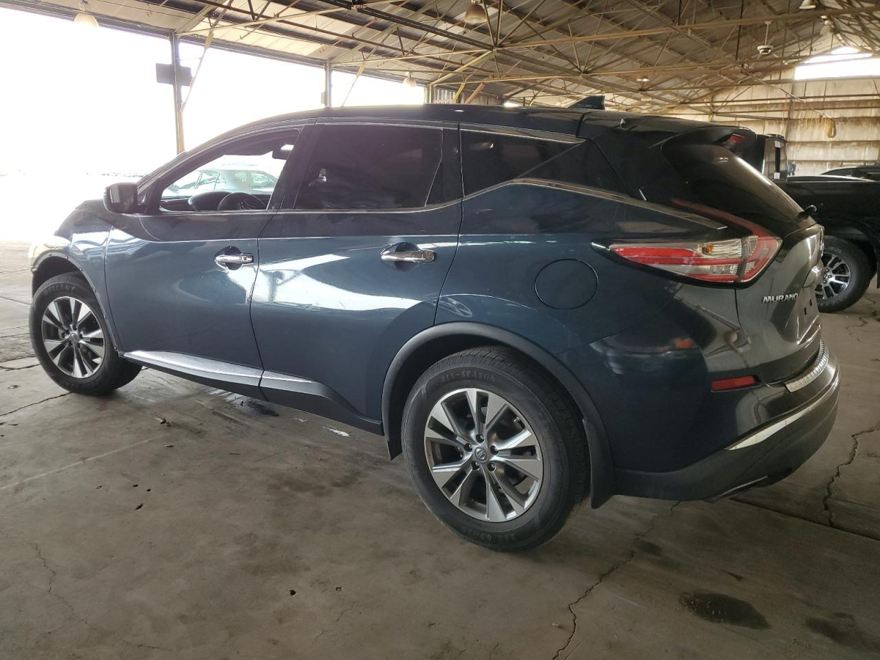 2018 Nissan Murano - Image 2