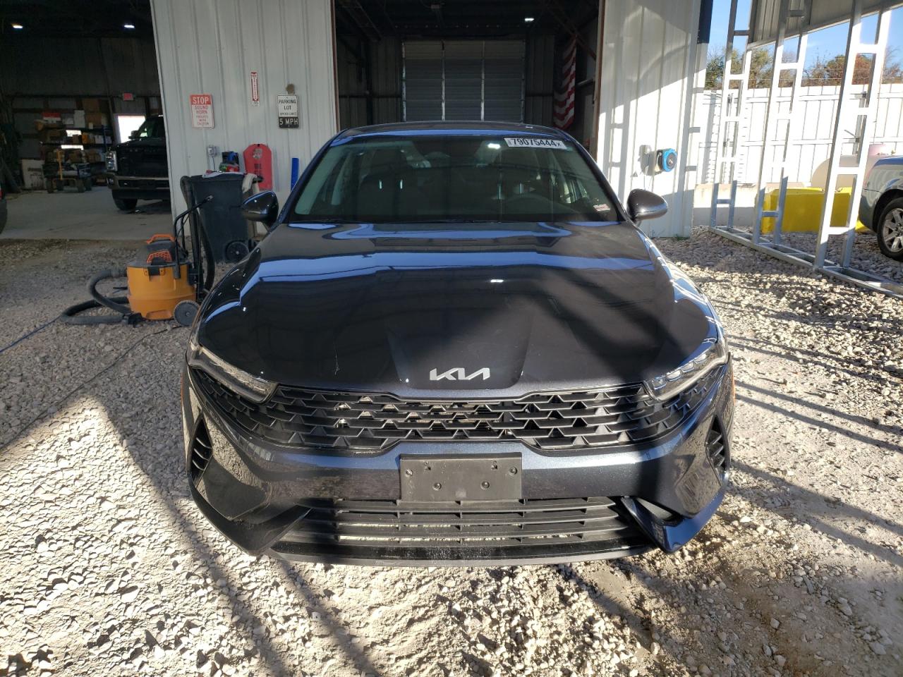 2023 Kia K5 - Image 5
