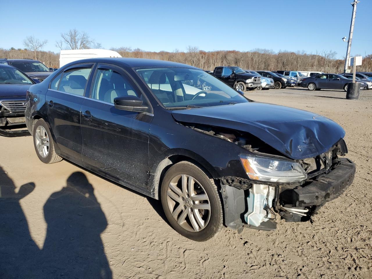 2017 Volkswagen Jetta - Image 4