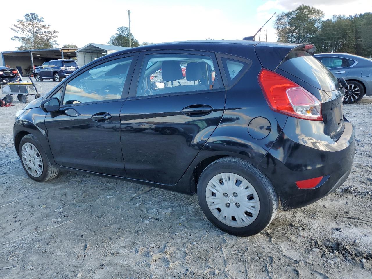 2016 Ford Fiesta - Image 2
