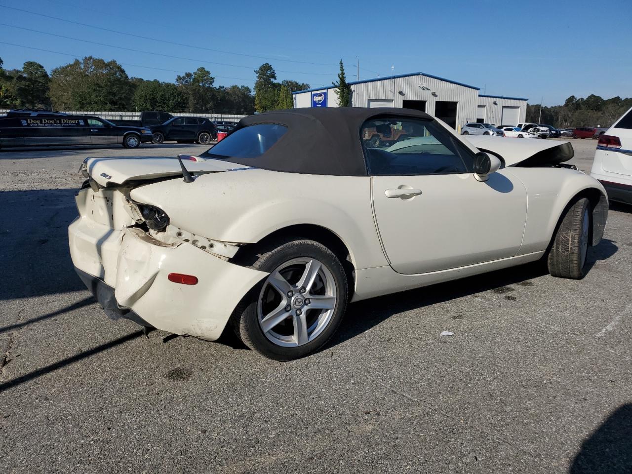 2006 Mazda MX-5 - Image 3