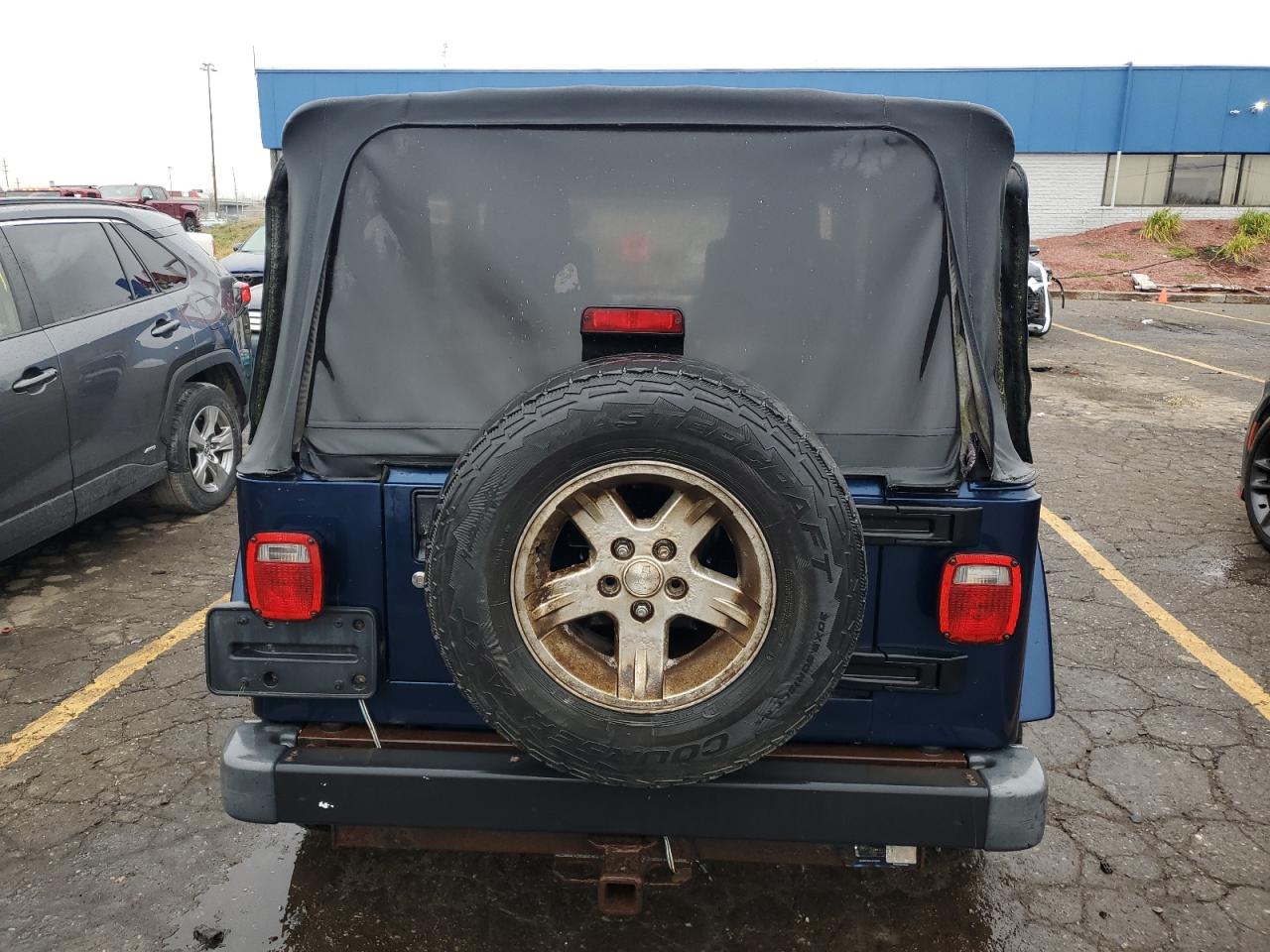 2005 Jeep Wrangler X VIN: 1J4FA39S15P370105 Lot: 81926284