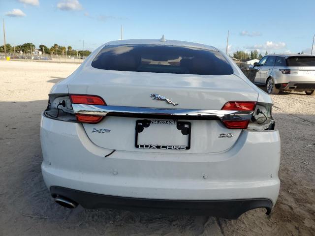  JAGUAR XF 2015 Білий