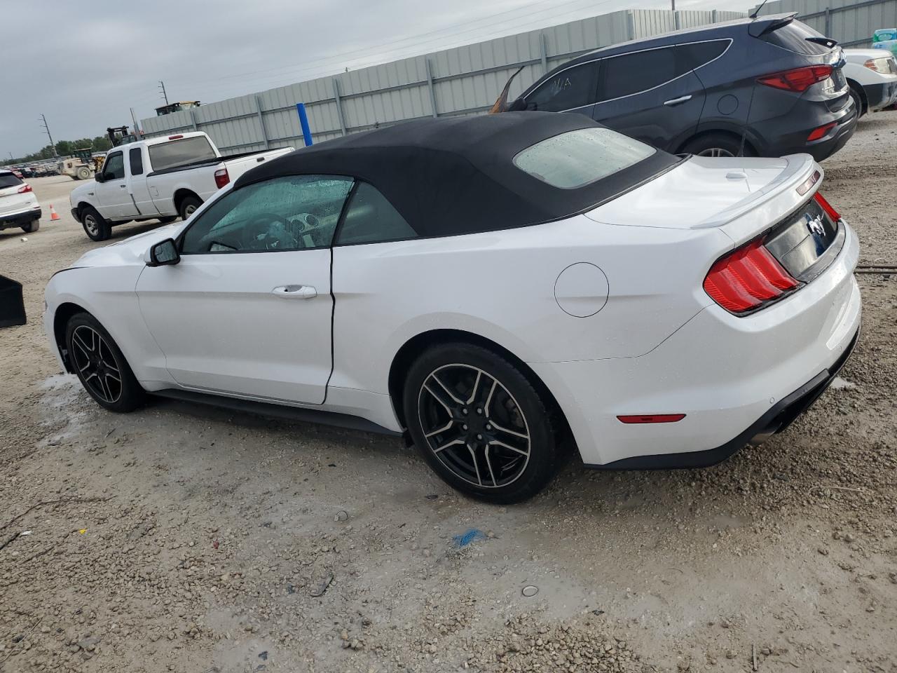 2020 Ford Mustang - Image 2
