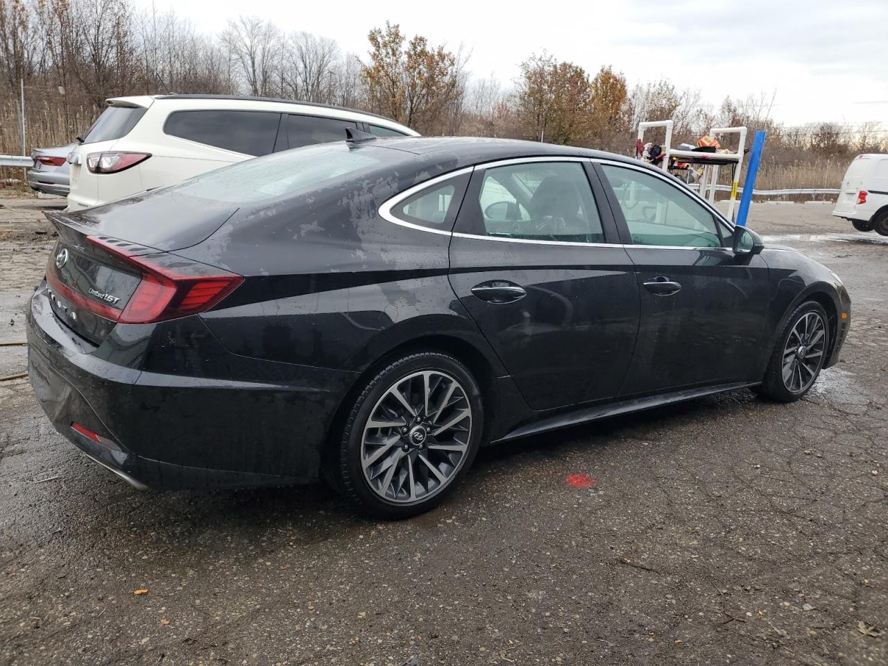 2023 Hyundai Sonata - Image 3