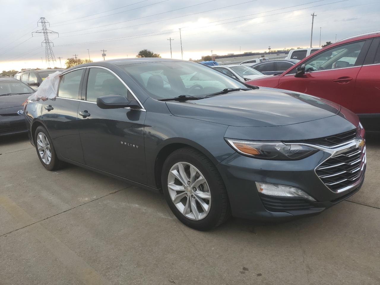 2019 Chevrolet Malibu - Image 4