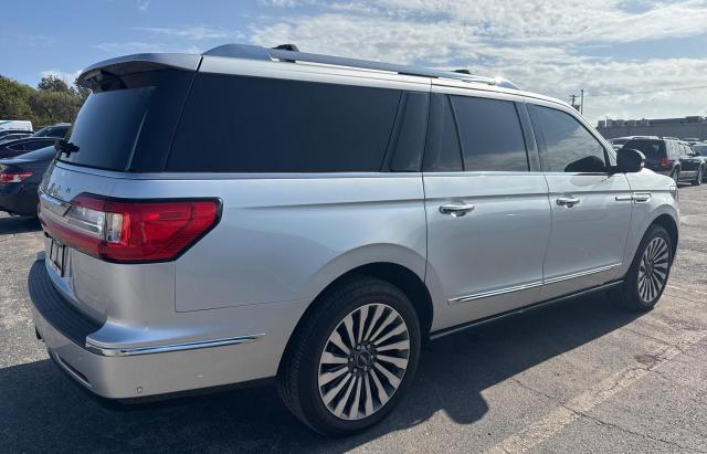  LINCOLN NAVIGATOR 2019 Сріблястий