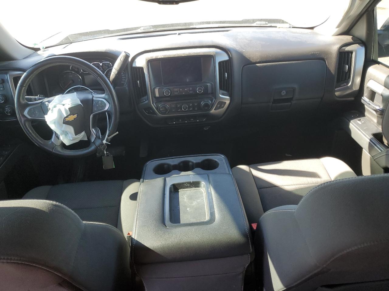 2016 Chevrolet Silverado - Image 8