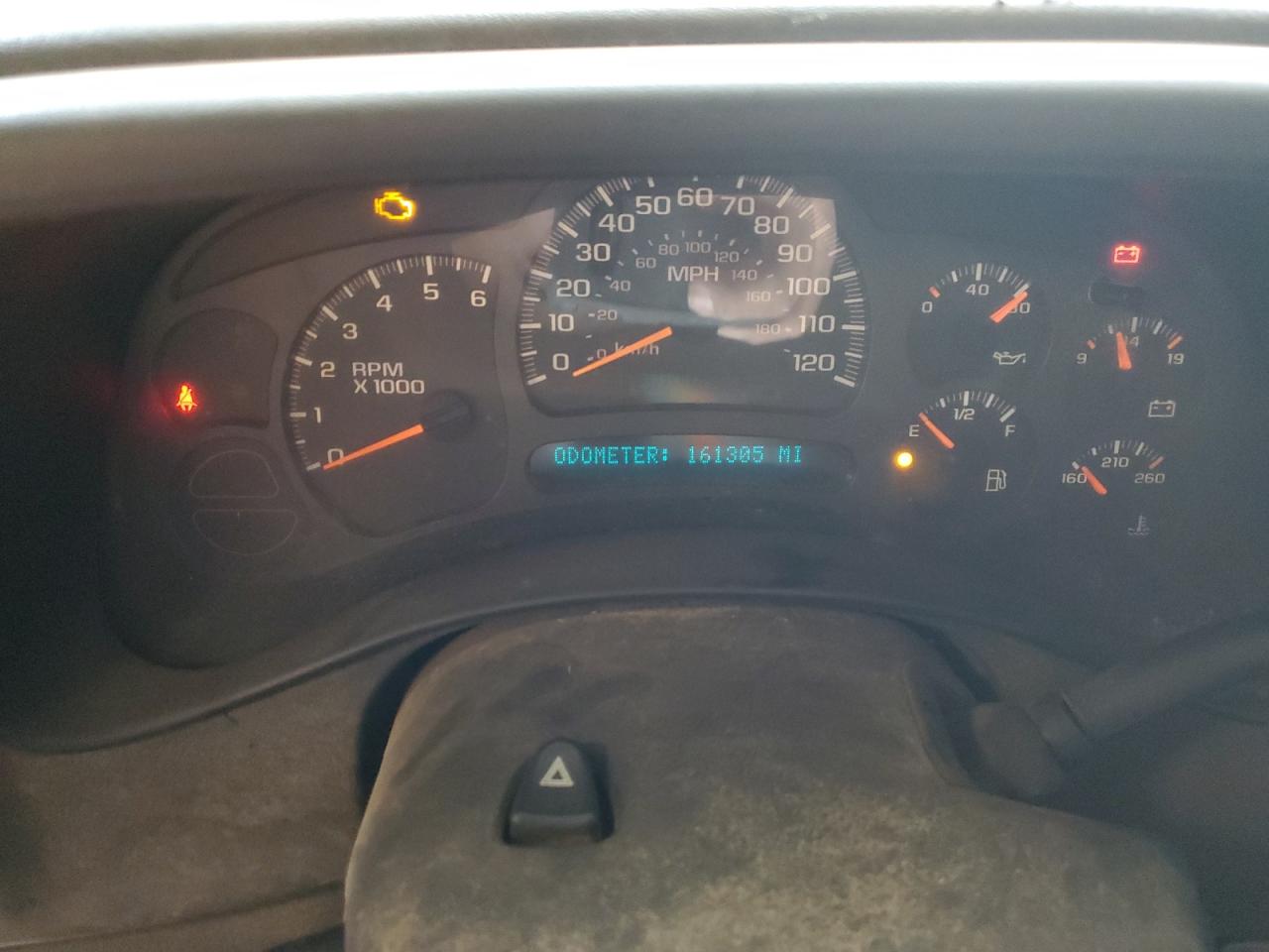 2003 Chevrolet Silverado - Image 9