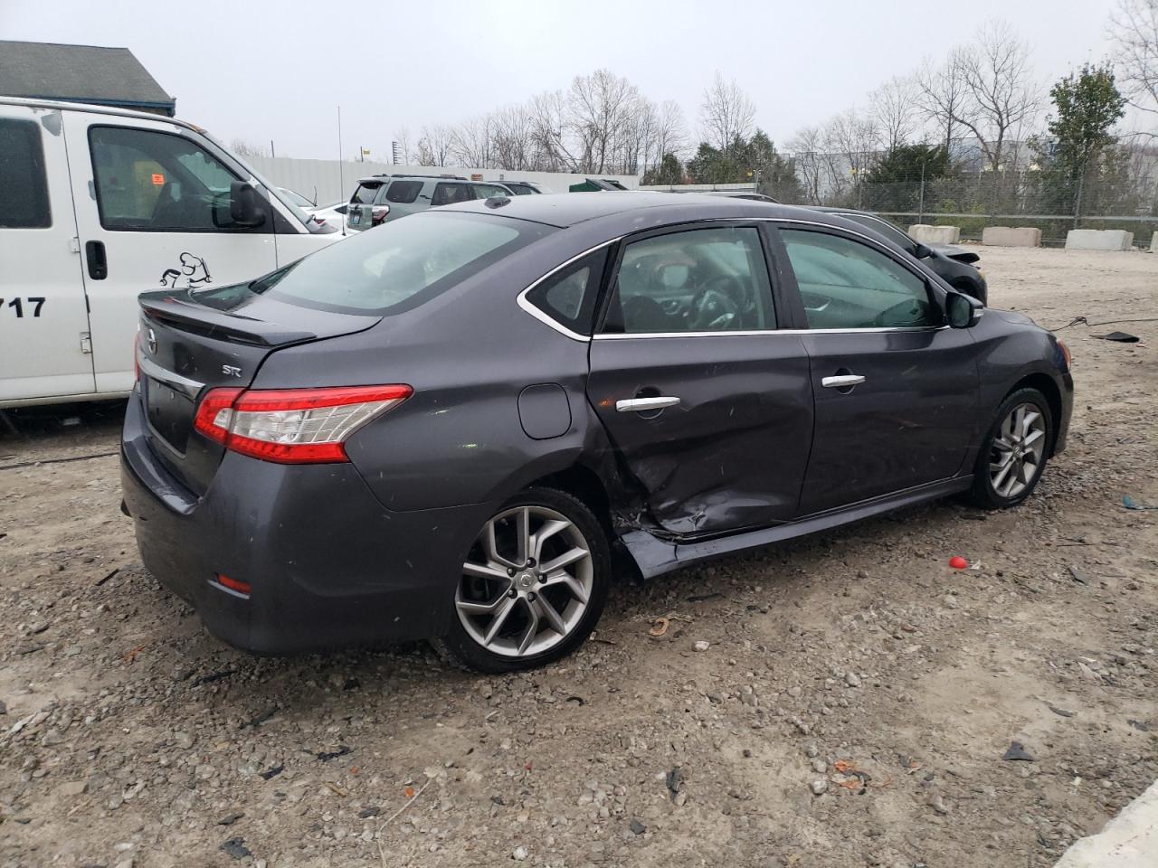 2015 Nissan Sentra - Image 3