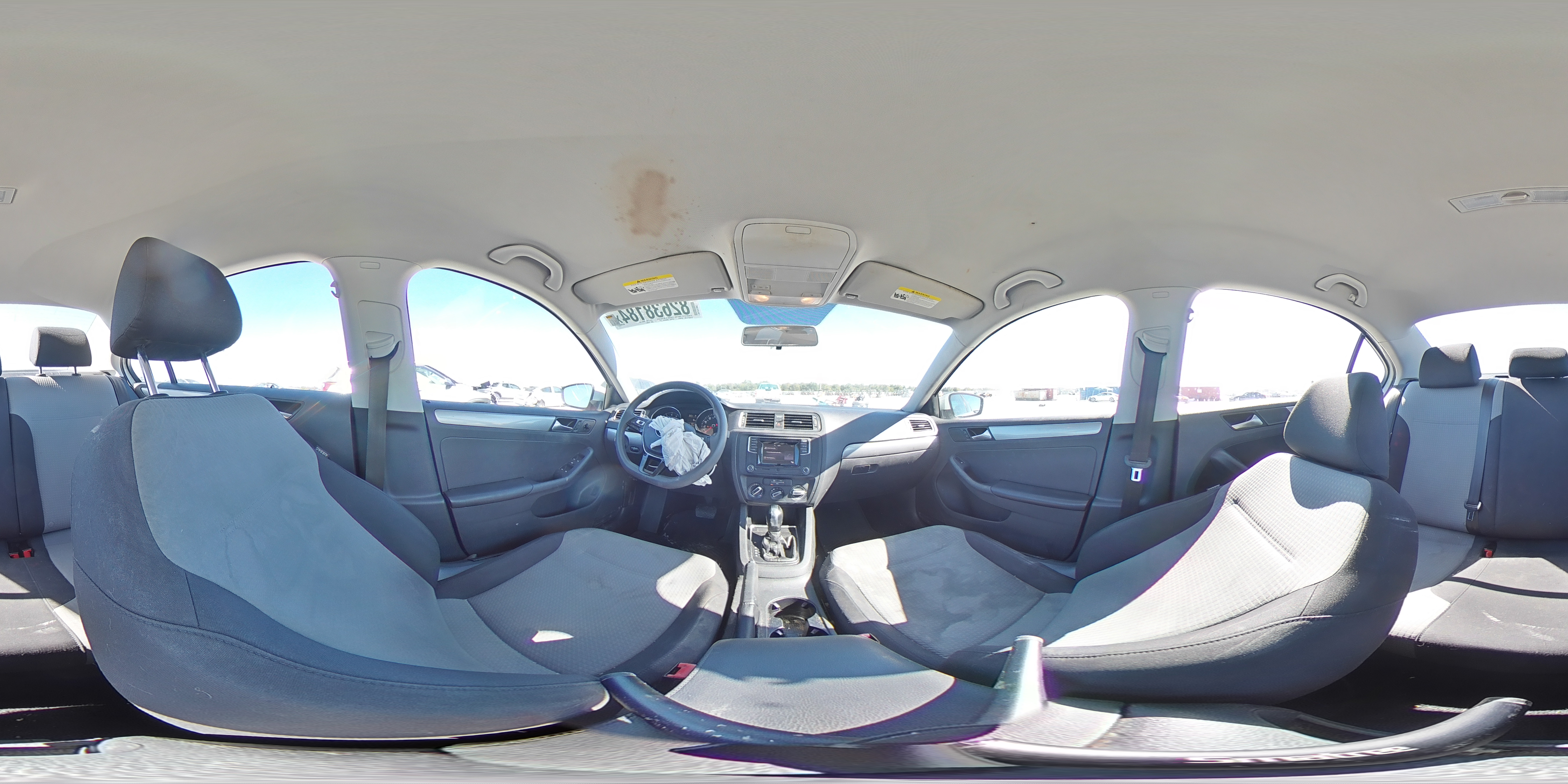 2017 Volkswagen Jetta - Image 13